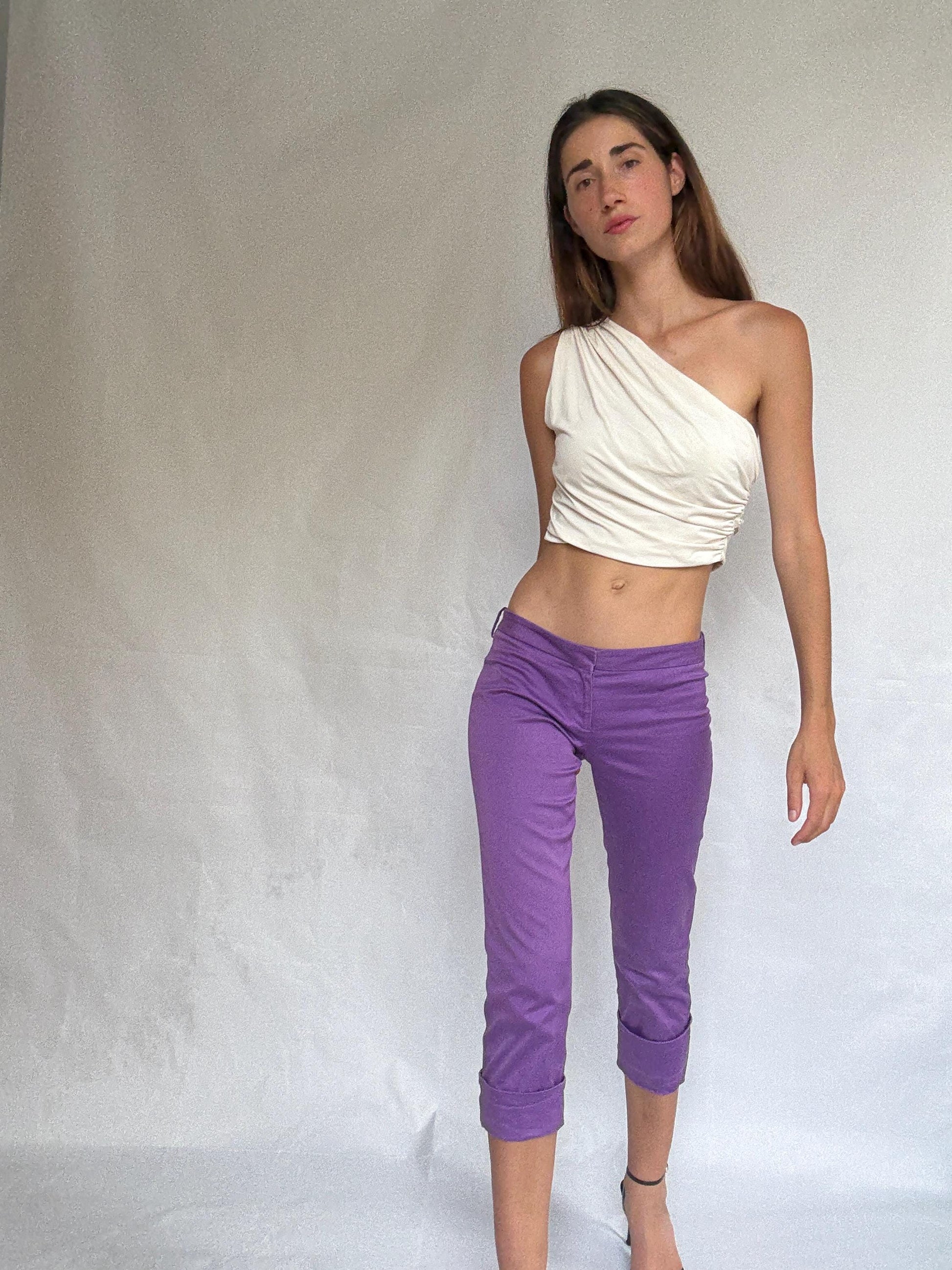 Versace purple cropped pants – size IT 40 – made in Italy – slim fit cotton – rare vintage designer trousers