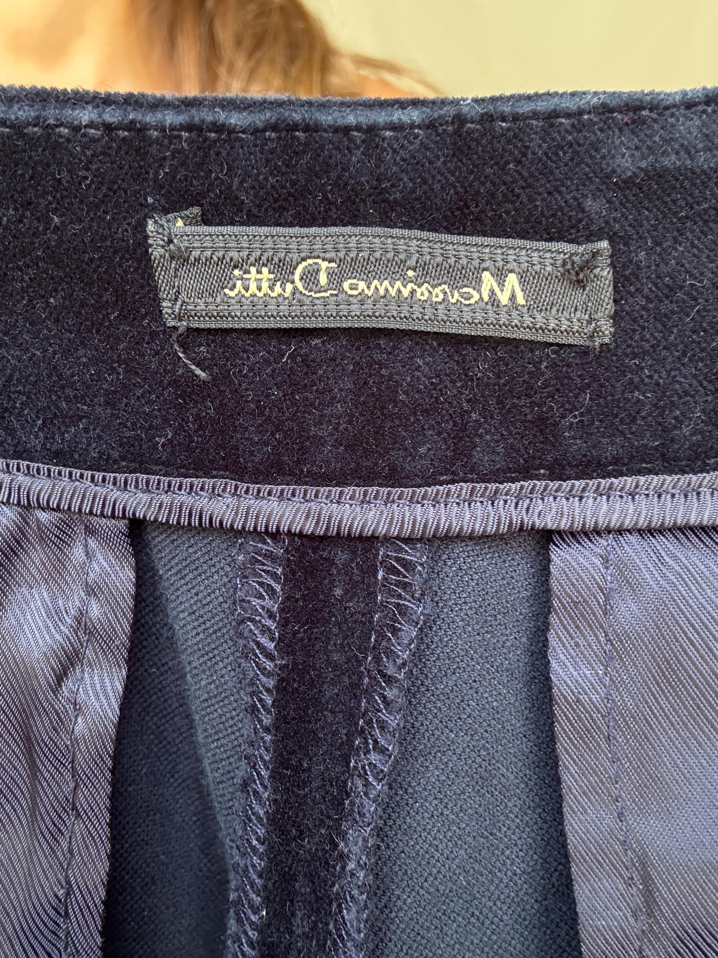 Velvet tapered pants by Massimo Dutti – EU38, high waisted elegant cut, luxe feel, rich texture, fits modern M, perfect dark academia