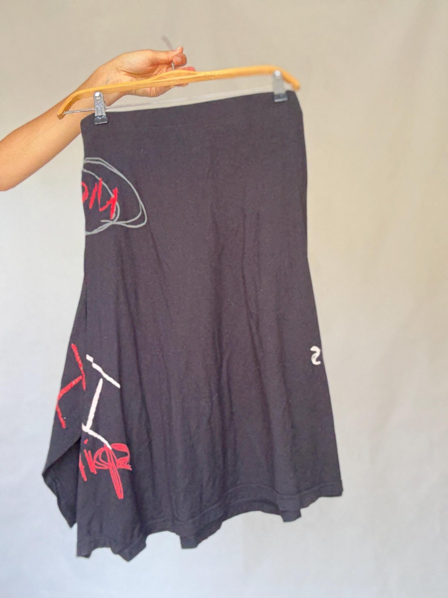 Desigual black cotton midi skirt M graffiti print Y2K style flowy asymmetrical hem 100% cotton summer skirt streetwear aesthetic