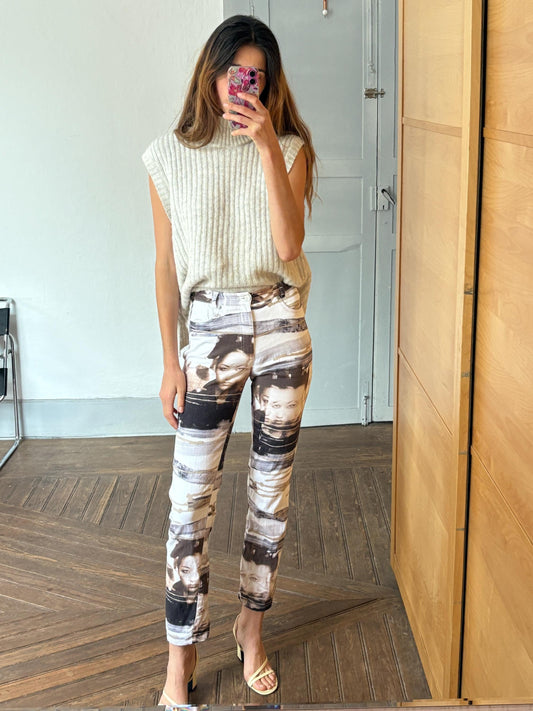 Vintage Kleymac printed jeans, artistic Y2K straight-leg pants, statement high-waisted denim, bold retro aesthetic, Linea Kleymac Sport