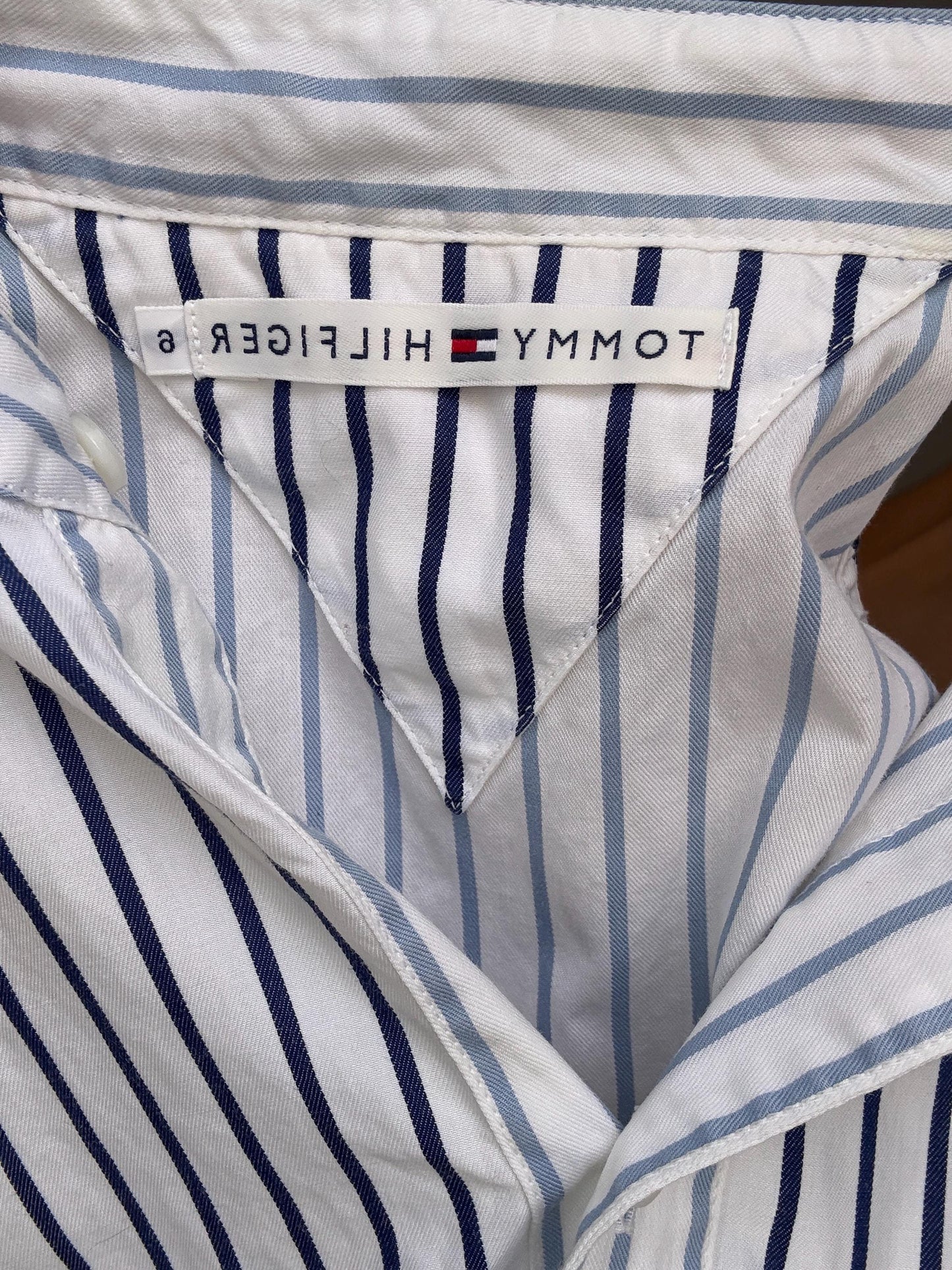 Tommy Hilfiger striped sleeveless button up shirt S / US6 – 100% cotton luxury preppy nautical summer blouse top