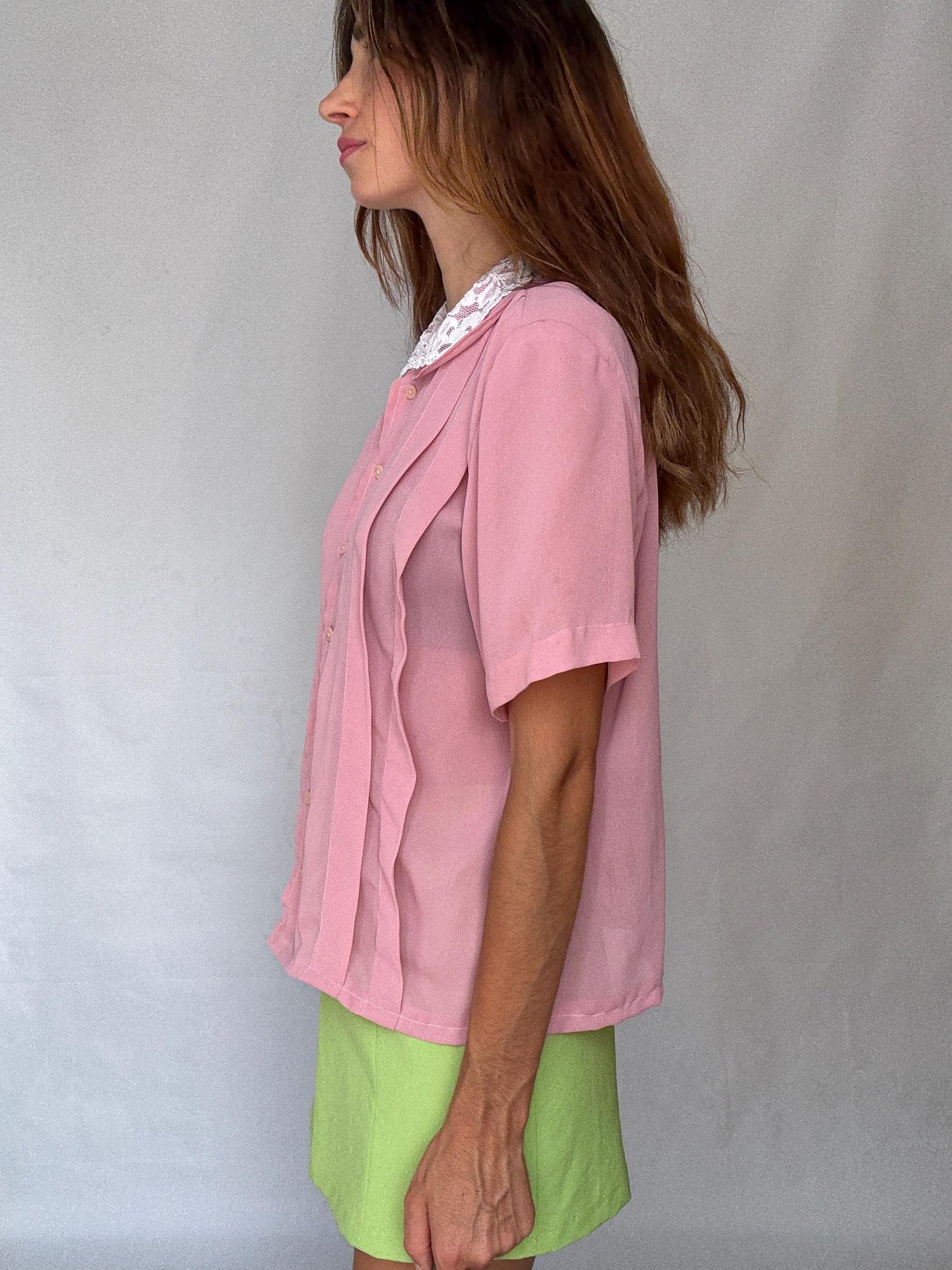 Vintage pink blouse with white lace collar M – cottagecore romantic short sleeve button up shirt