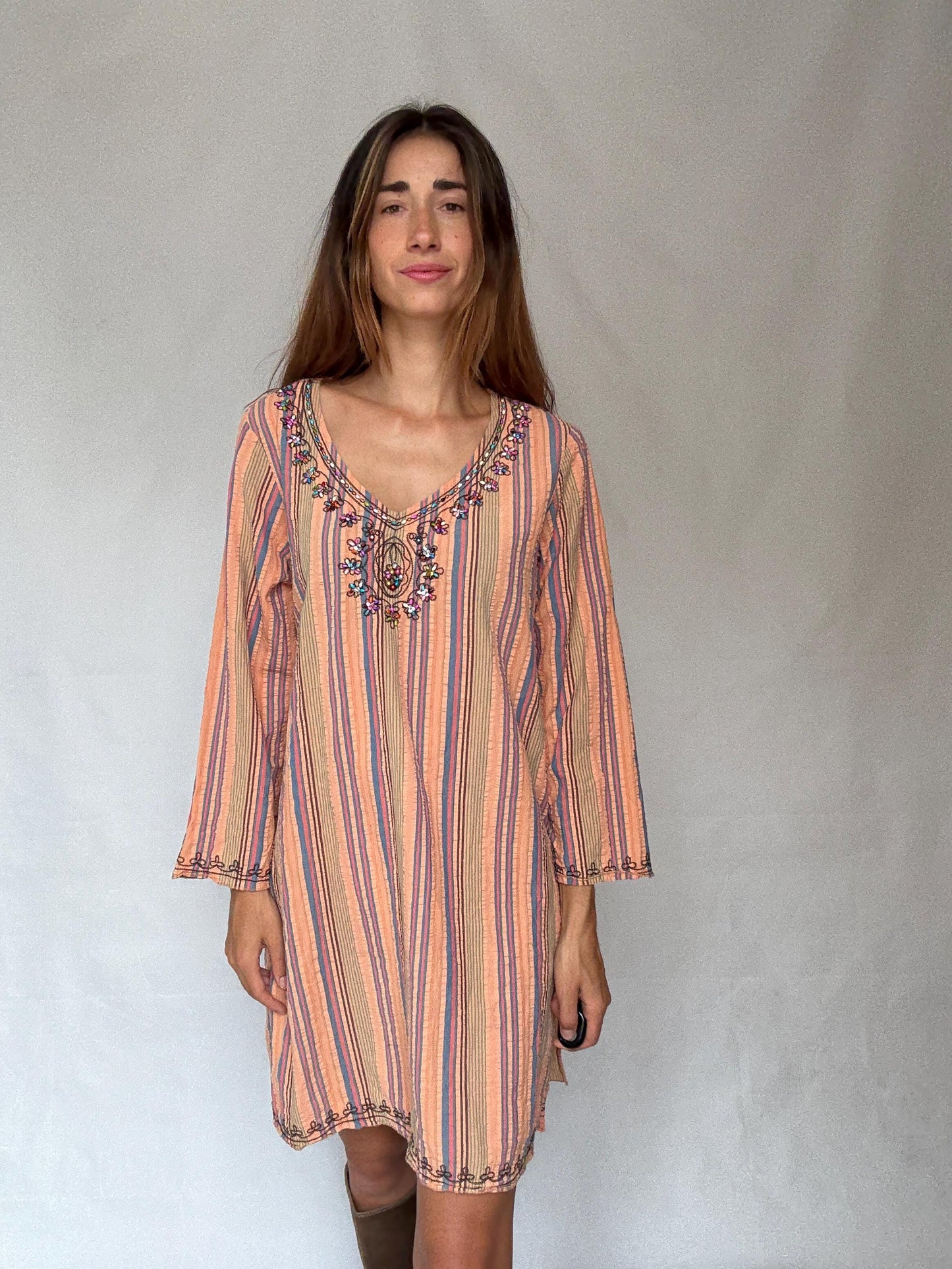 Striped cotton boho dress with beaded neckline – peach pink blue tunic style shift dress with side splits L–XL