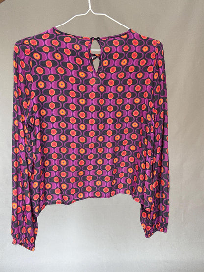 Vintage 70s Psychedelic Print Blouse — additional view 9