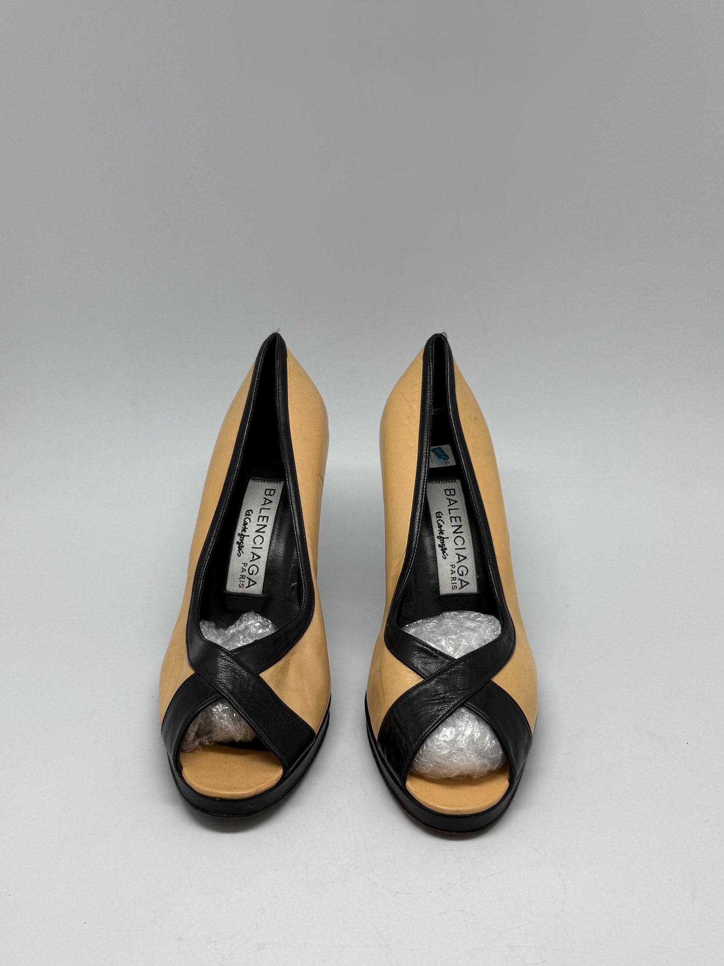 Rare Vintage Balenciaga tan black leather heels US8.5, made in Spain, peep toe sculpted heel, elegant designer shoes in genuine leather