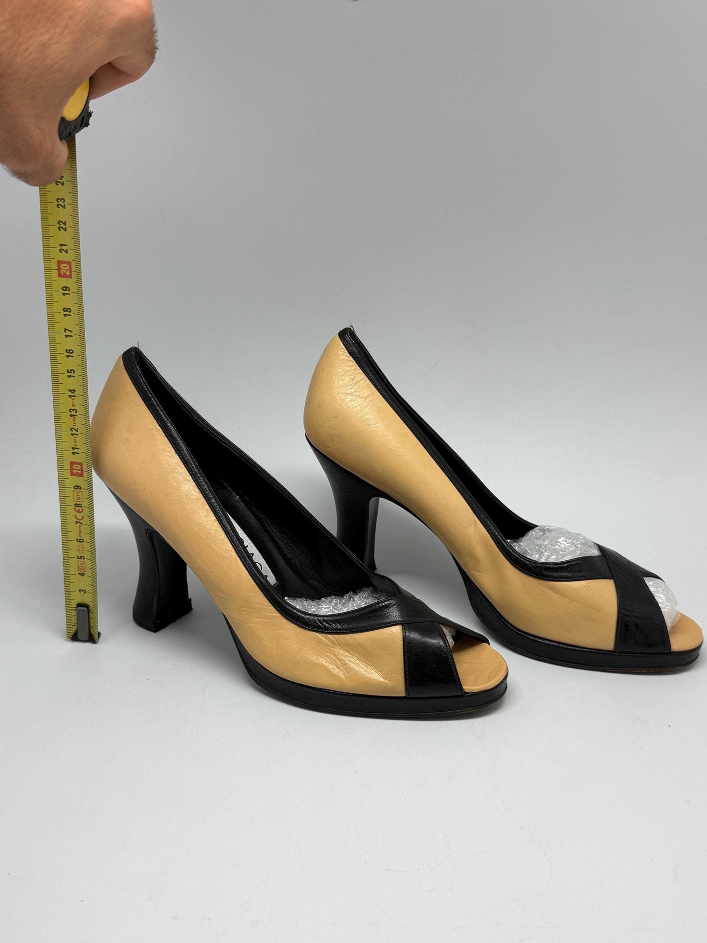 Rare Vintage Balenciaga tan black leather heels US8.5, made in Spain, peep toe sculpted heel, elegant designer shoes in genuine leather