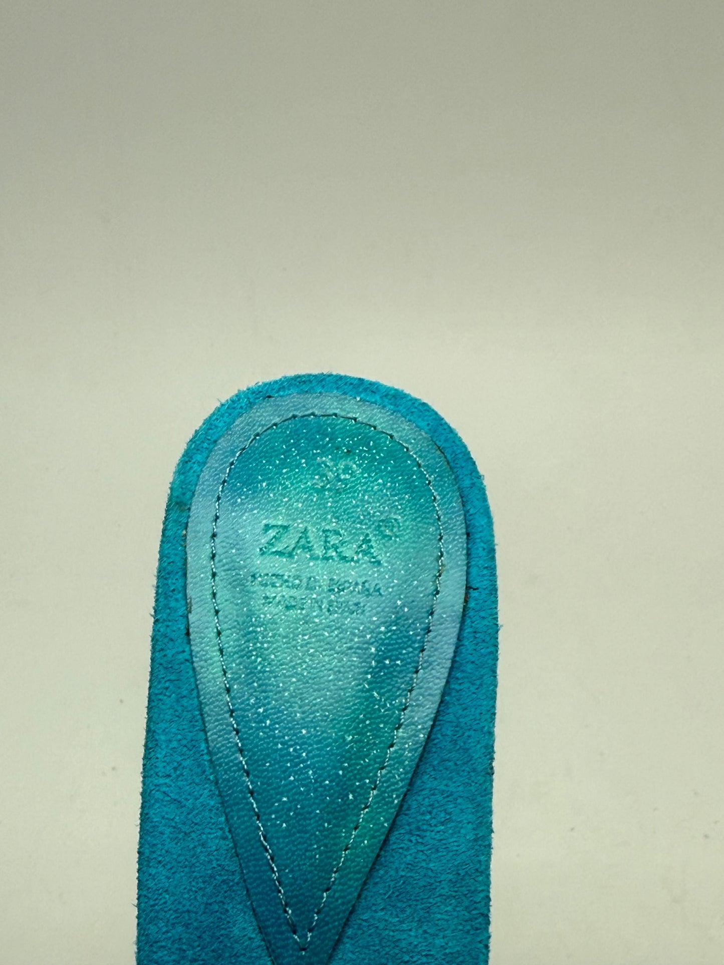 Vintage turquoise suede bow kitten heels EU39 US8.5, strappy Y2K sandals with 5 cm heel, bright summer party shoes, open toe retro