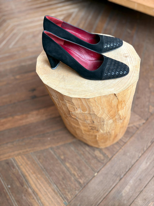 suede black leather high heels by parisian designer label Charles Jourdan