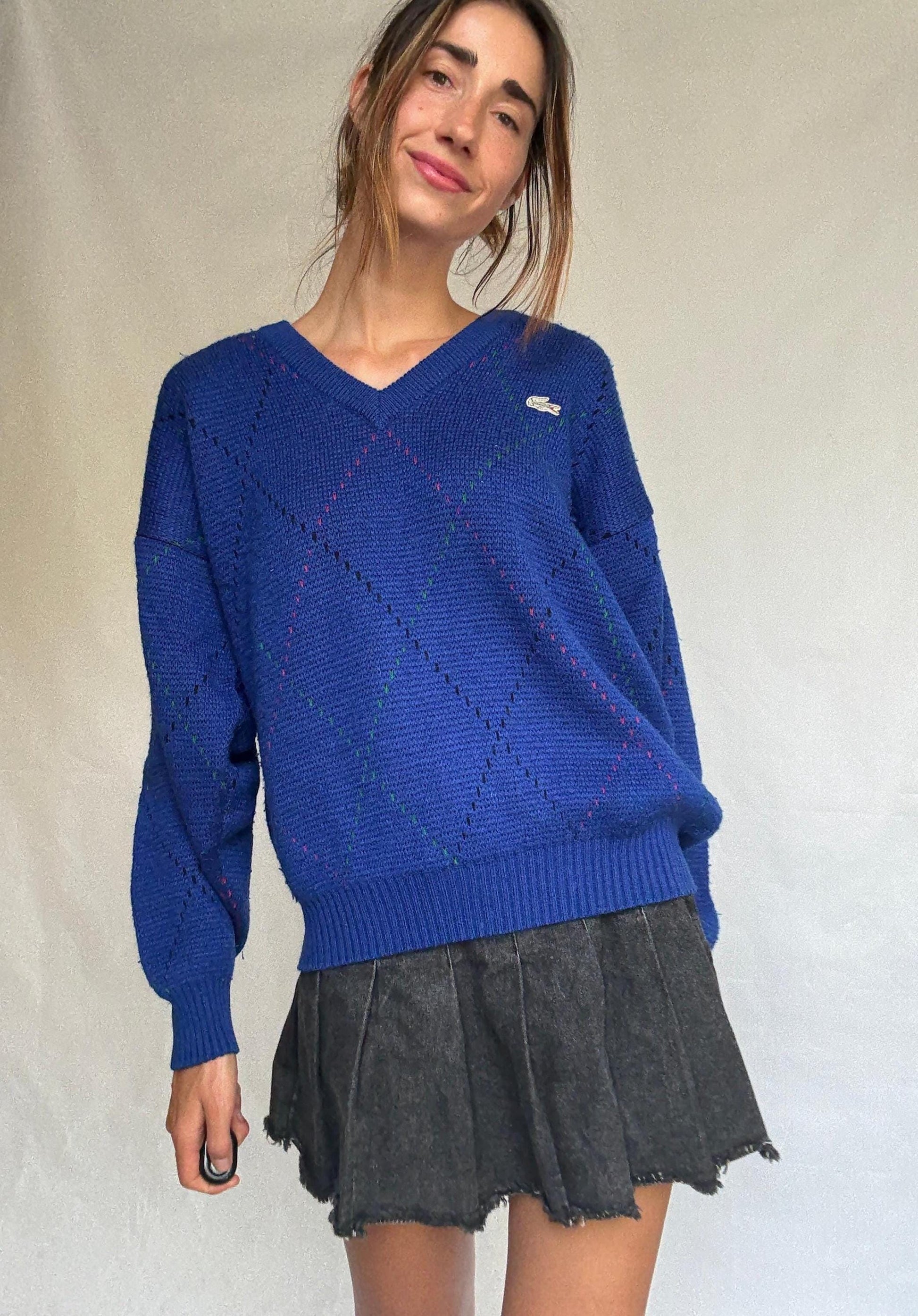 Vintage Lacoste navy V-neck sweater – wool blend pullover with logo – size 6 made in Spain