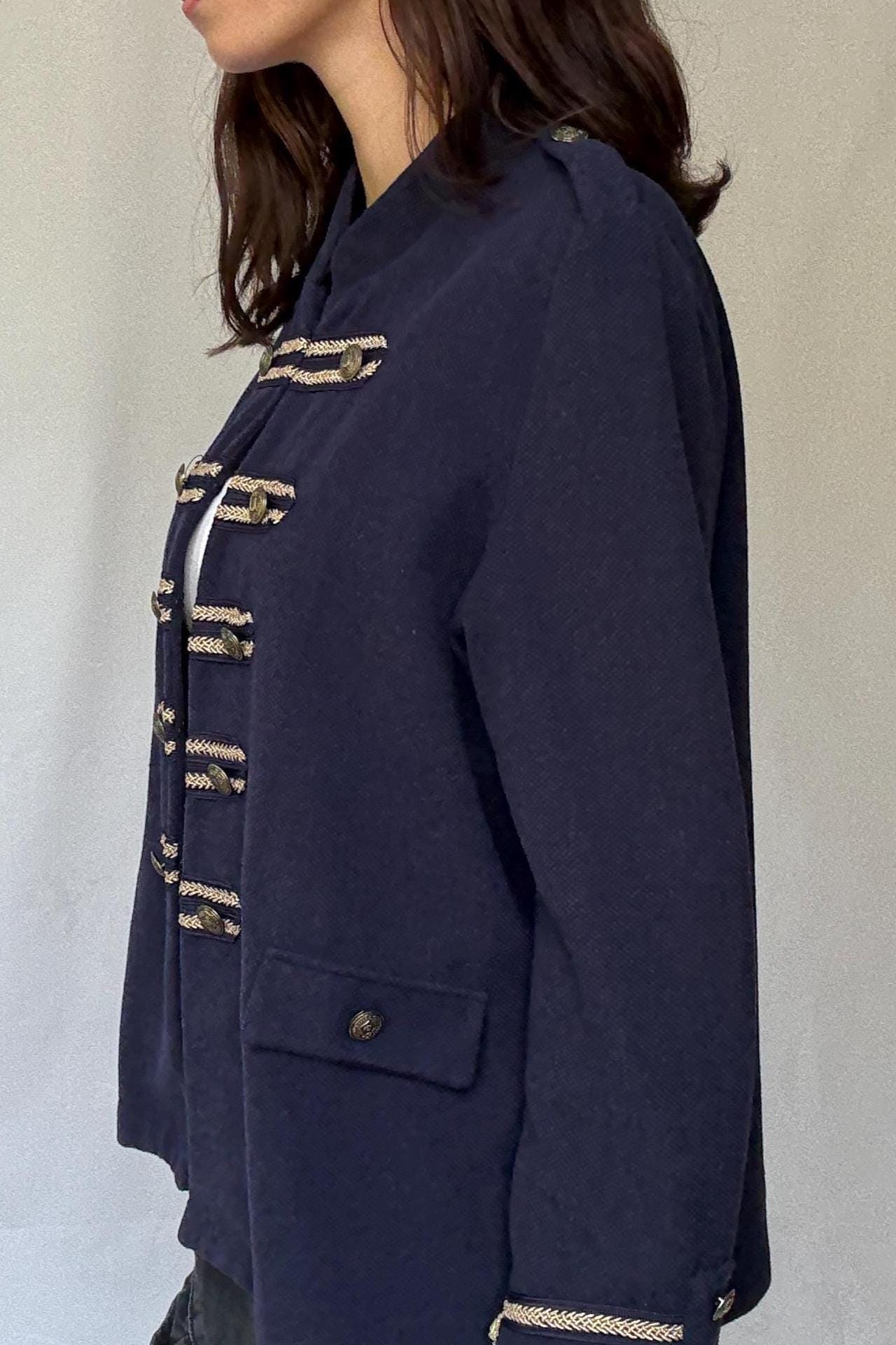 Cortefiel navy military style blazer with gold braid buttons and epaulettes, statement structured piece – dark academia US XL-XXL