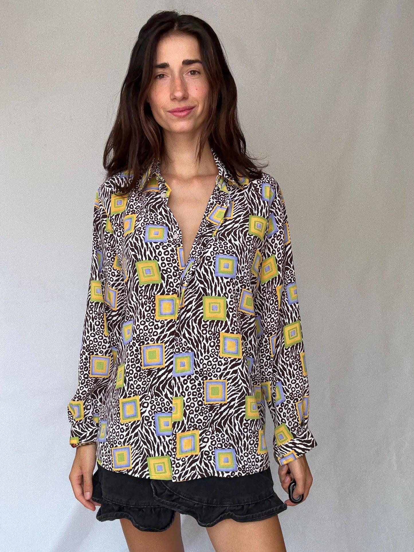 Retro 70s Vintage Blouse with Geometric Animal Print Style M - Bohemian Chic Inspired - summery blouse, very flowy, abstract print