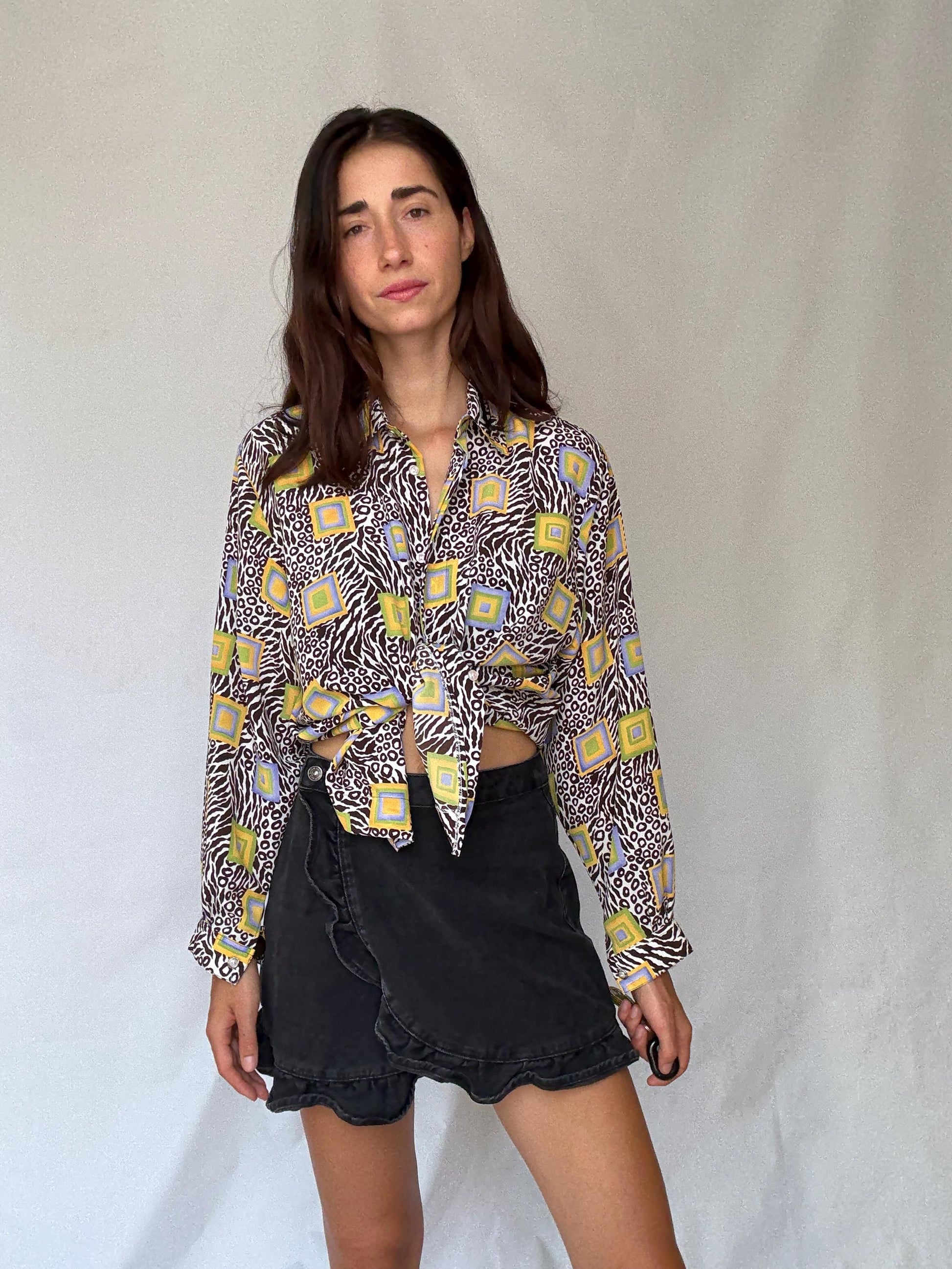 Retro 70s Vintage Blouse with Geometric Animal Print Style M - Bohemian Chic Inspired - summery blouse, very flowy, abstract print