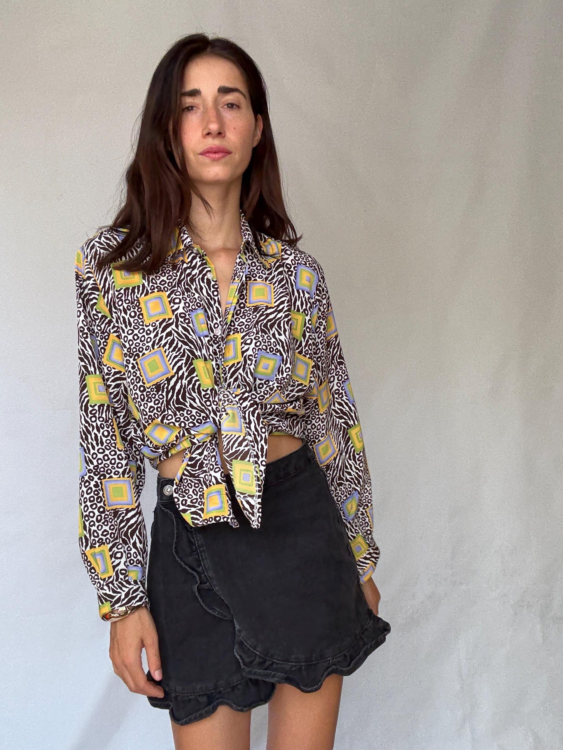 Retro 70s Vintage Blouse with Geometric Animal Print Style M - Bohemian Chic Inspired - summery blouse, very flowy, abstract print