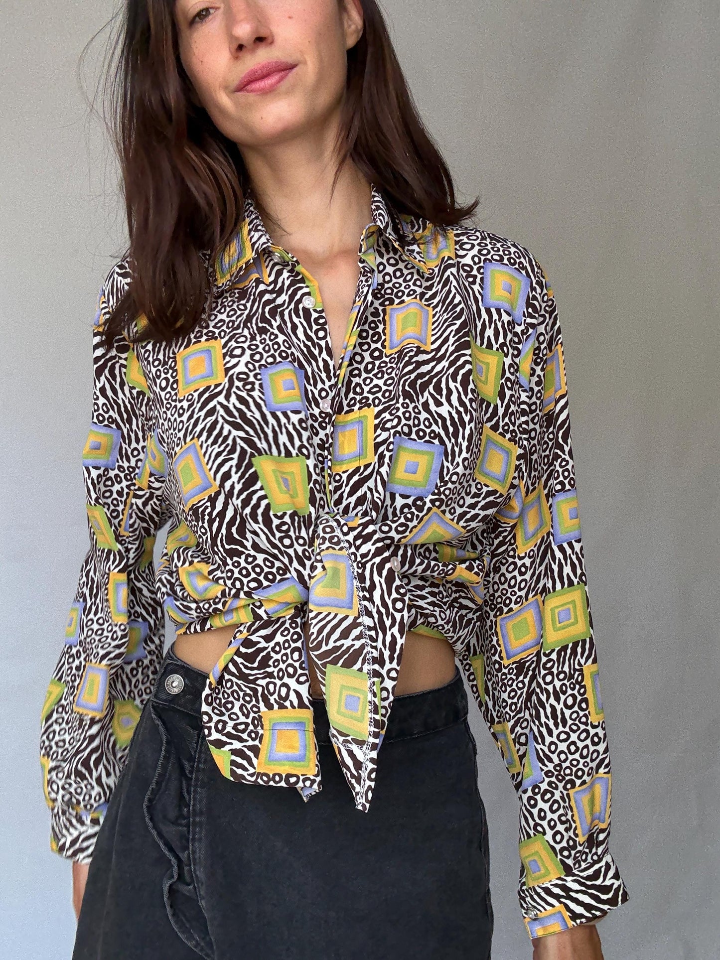 Retro 70s Vintage Blouse with Geometric Animal Print Style M - Bohemian Chic Inspired - summery blouse, very flowy, abstract print