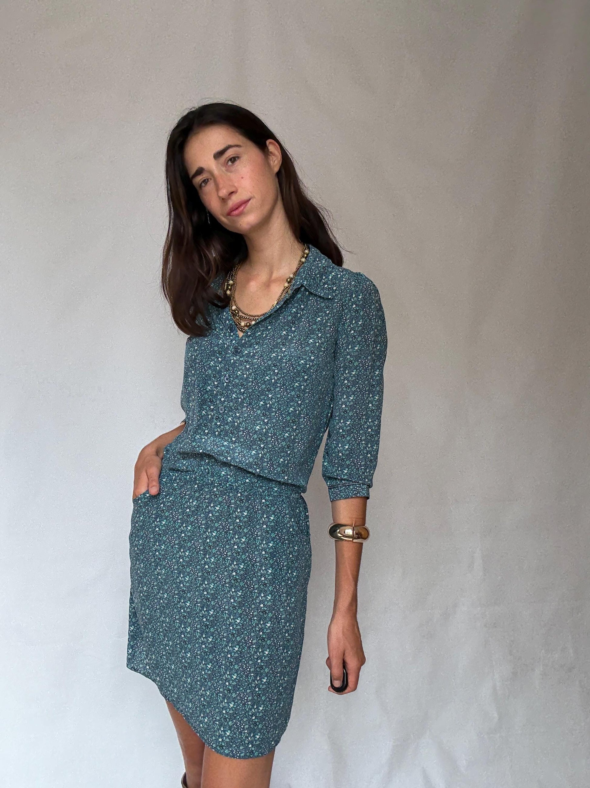 Silk Essential Antwerp blue floral mini dress – size 38m simple and elegant flower print summer shirtdress