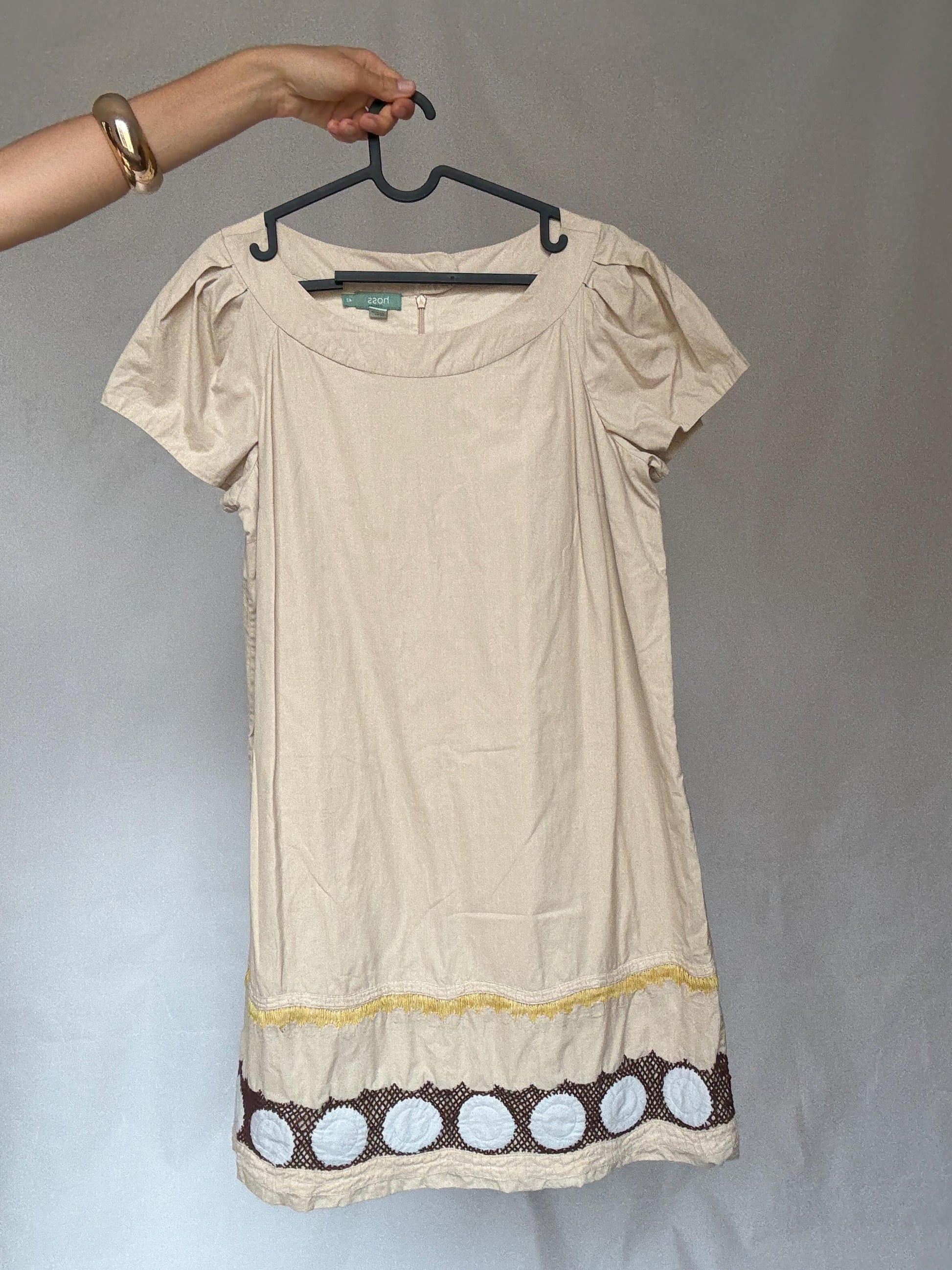 Simple and playful short woman dress, Beige Hoss Intropia beige cotton-silk summer mini dress – size 42 -M - L