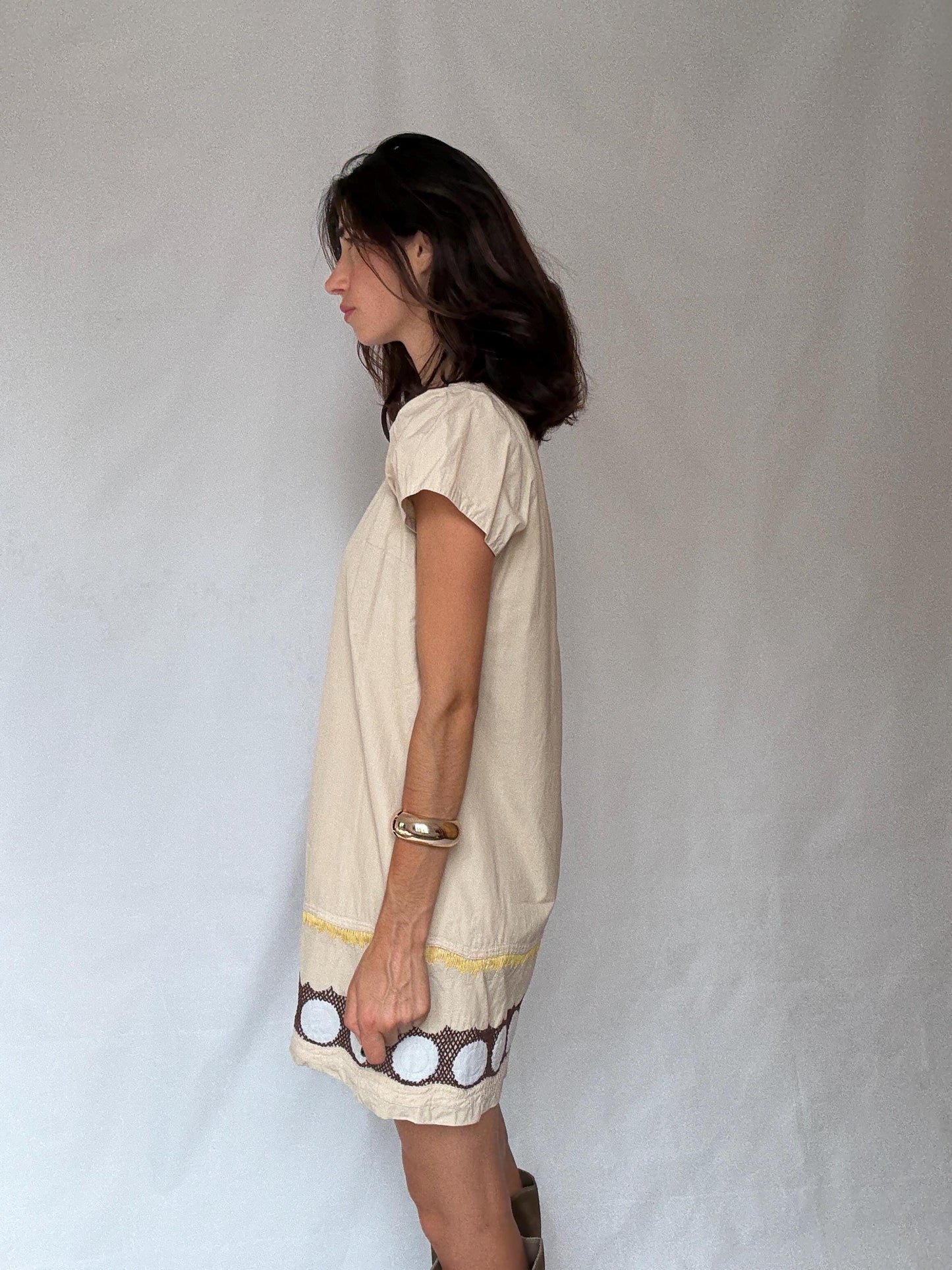 Simple and playful short woman dress, Beige Hoss Intropia beige cotton-silk summer mini dress – size 42 -M - L