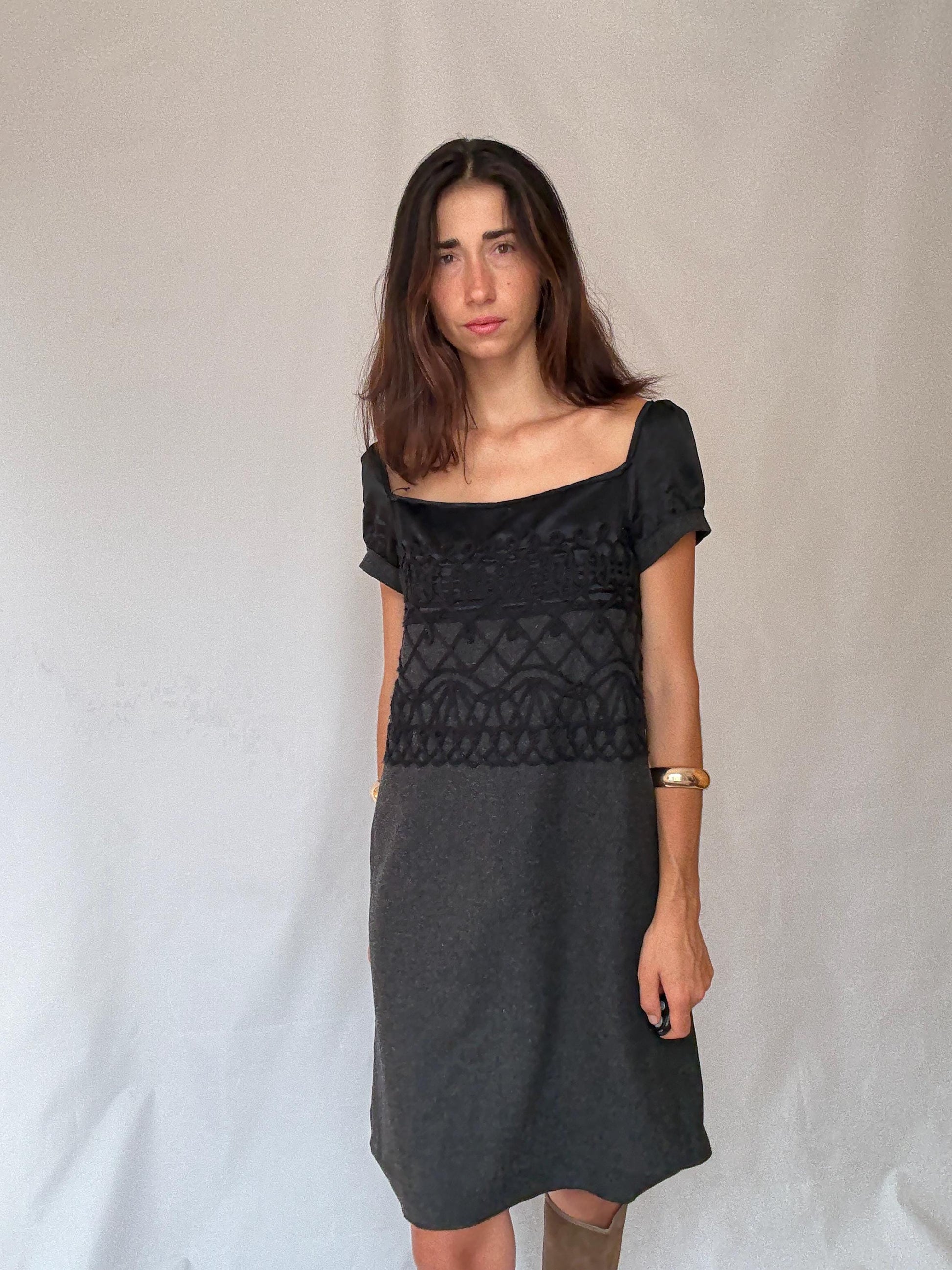 Philosophy di Alberta Ferretti black dress – Italian designer size I44 / US8 – cashmere wool blend evening dress