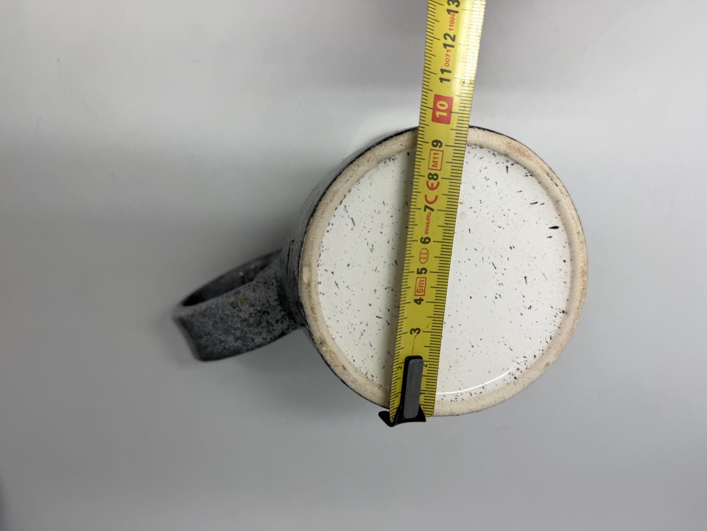 Vintage charcoal speckled ceramic creamer pitcher – sculptural swirl handle – 15cm tall – 10cm top width – rustic kitchen decor