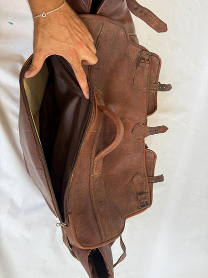 Vintage Distressed Leather Travel Bag — additional view 9