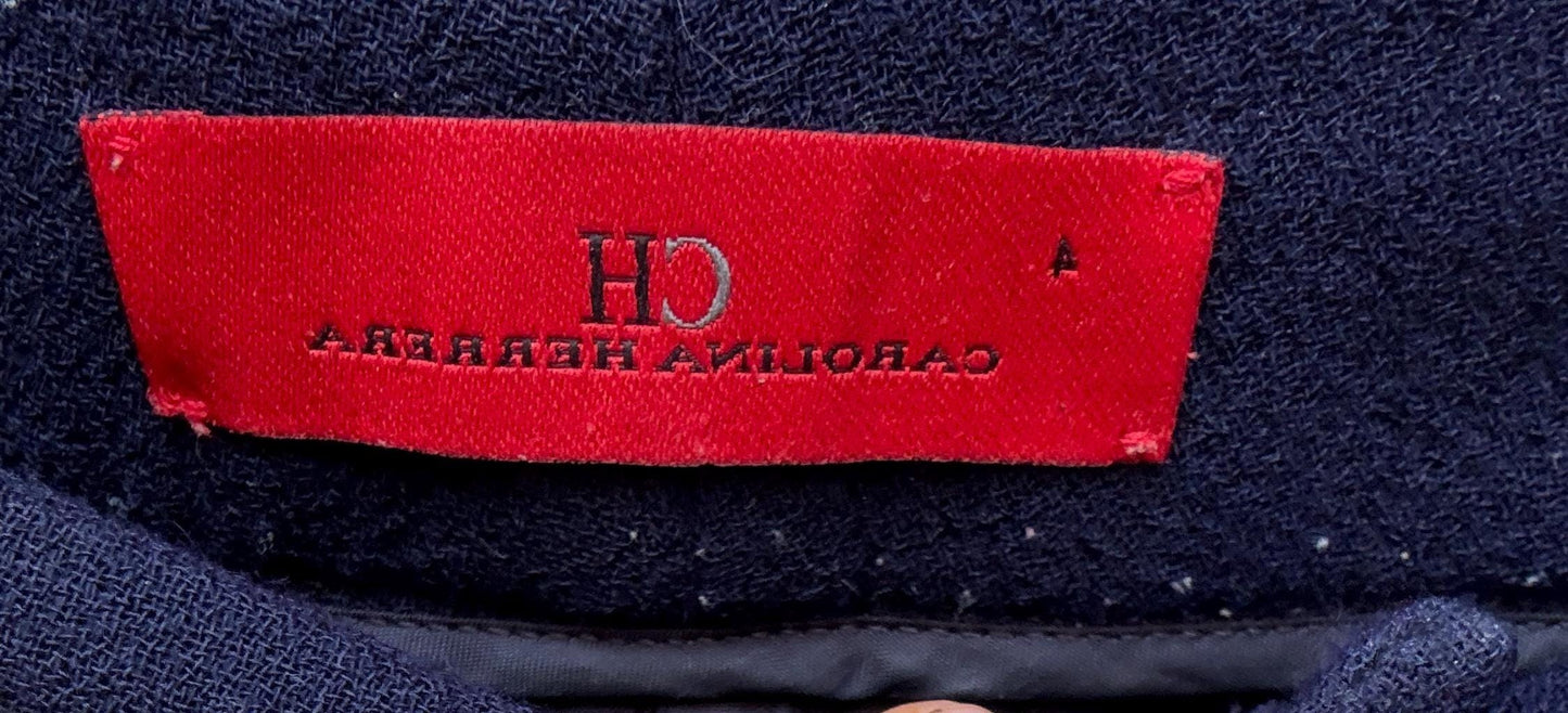 Stylish and Sleek Wool Carolina Herrera Tapered Pants - Minimalist Style Inspired by Victoria Beckham, US Size Small