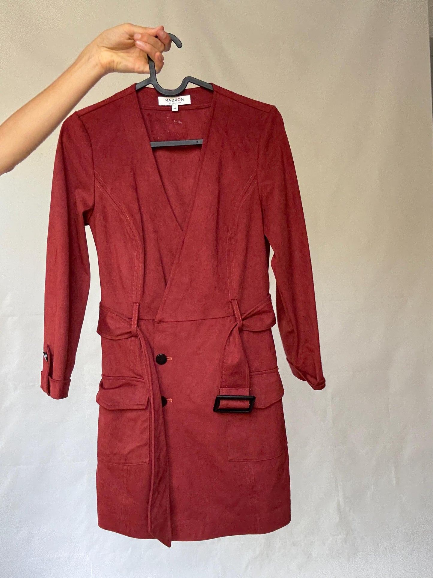 Morgan deep red romper, cotton feel, tailored fit, v, neck, fabric belt, front flap pockets, elegant, US XS, party evening wear