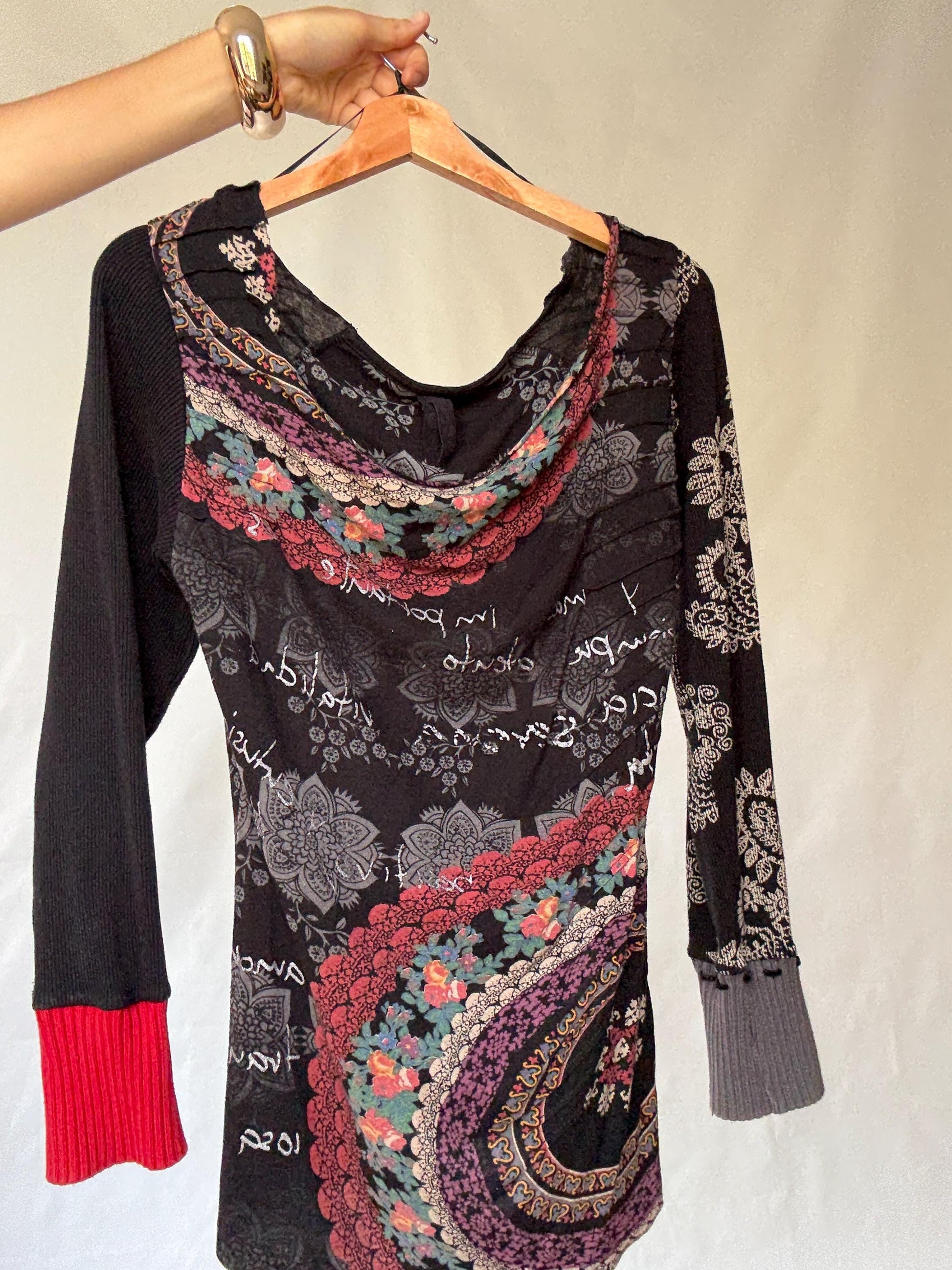 Bohemian Desigual Off-Shoulder Shirt with Vibrant Patterns in Cotton Blend, Fits Oversized and Flowy - Inspired by Hilary Duff Style, Size L