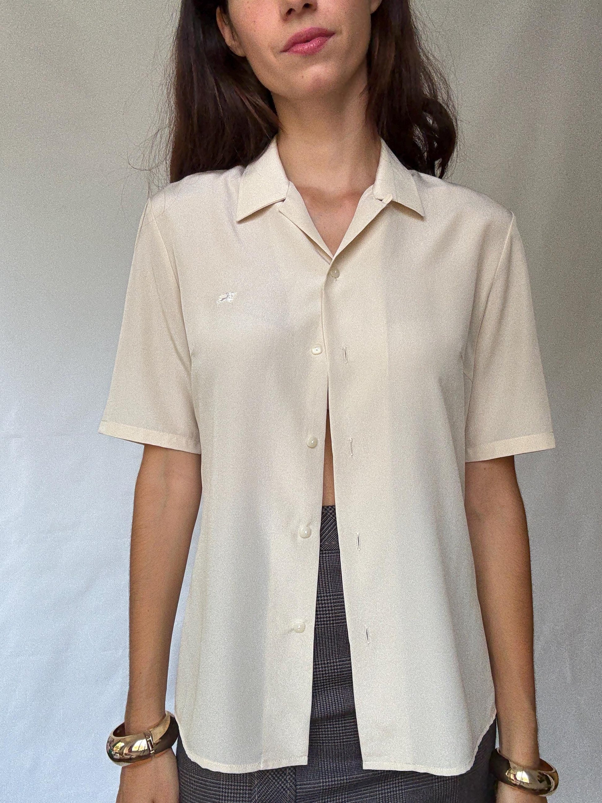Vintage Burberry London light blouse, cotton feel, relaxed fit, button, down, minimalist classic, US L, office versatile