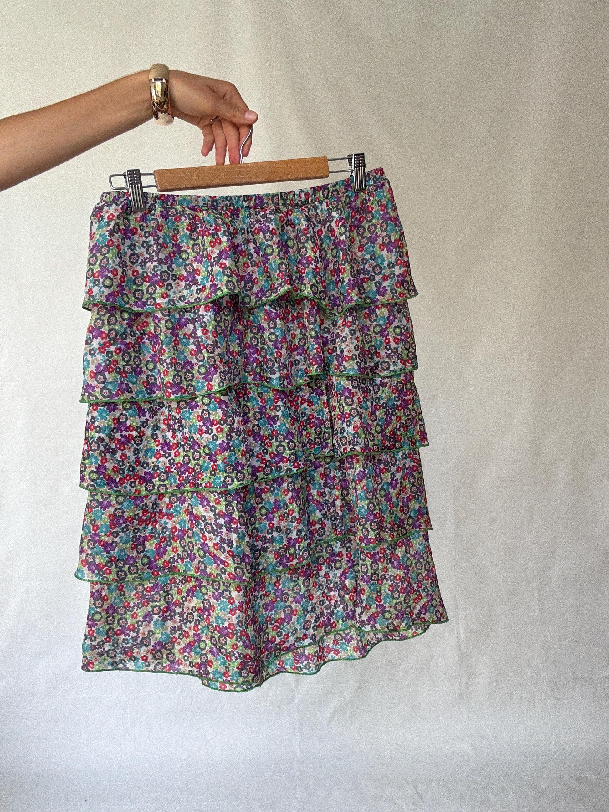 Vintage Inspired Floral Tiered Skirt in 100% Silk with Flowing Layers, Light Academic Style - US Sized Medium with Elegant Ruffles