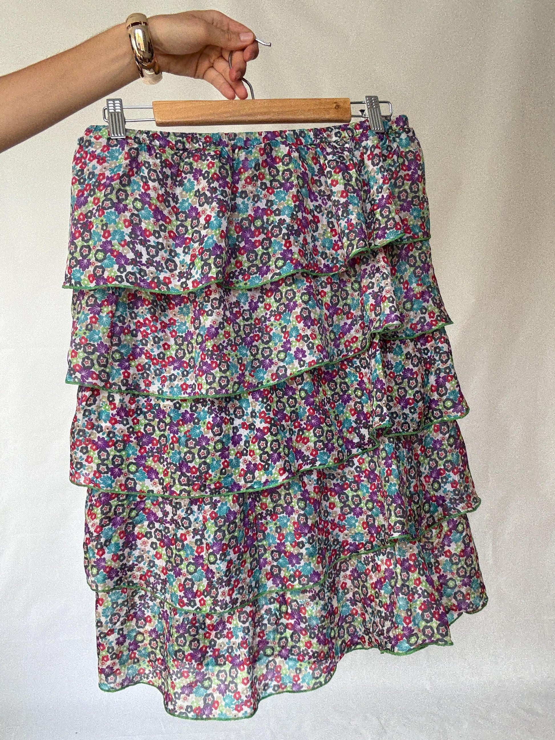 Vintage Inspired Floral Tiered Skirt in 100% Silk with Flowing Layers, Light Academic Style - US Sized Medium with Elegant Ruffles