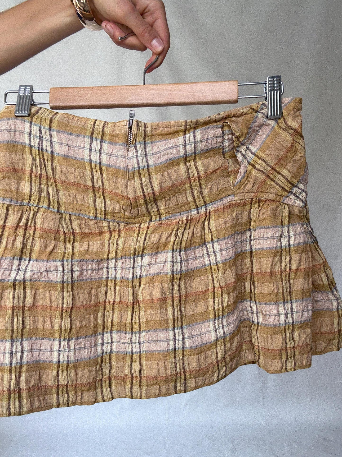 Étoile Isabel Marant Plaid Mini Skirt in Lightweight Linen and Viscose Blend - Casual Bohemian Style, Inspired by Joanna Newsom