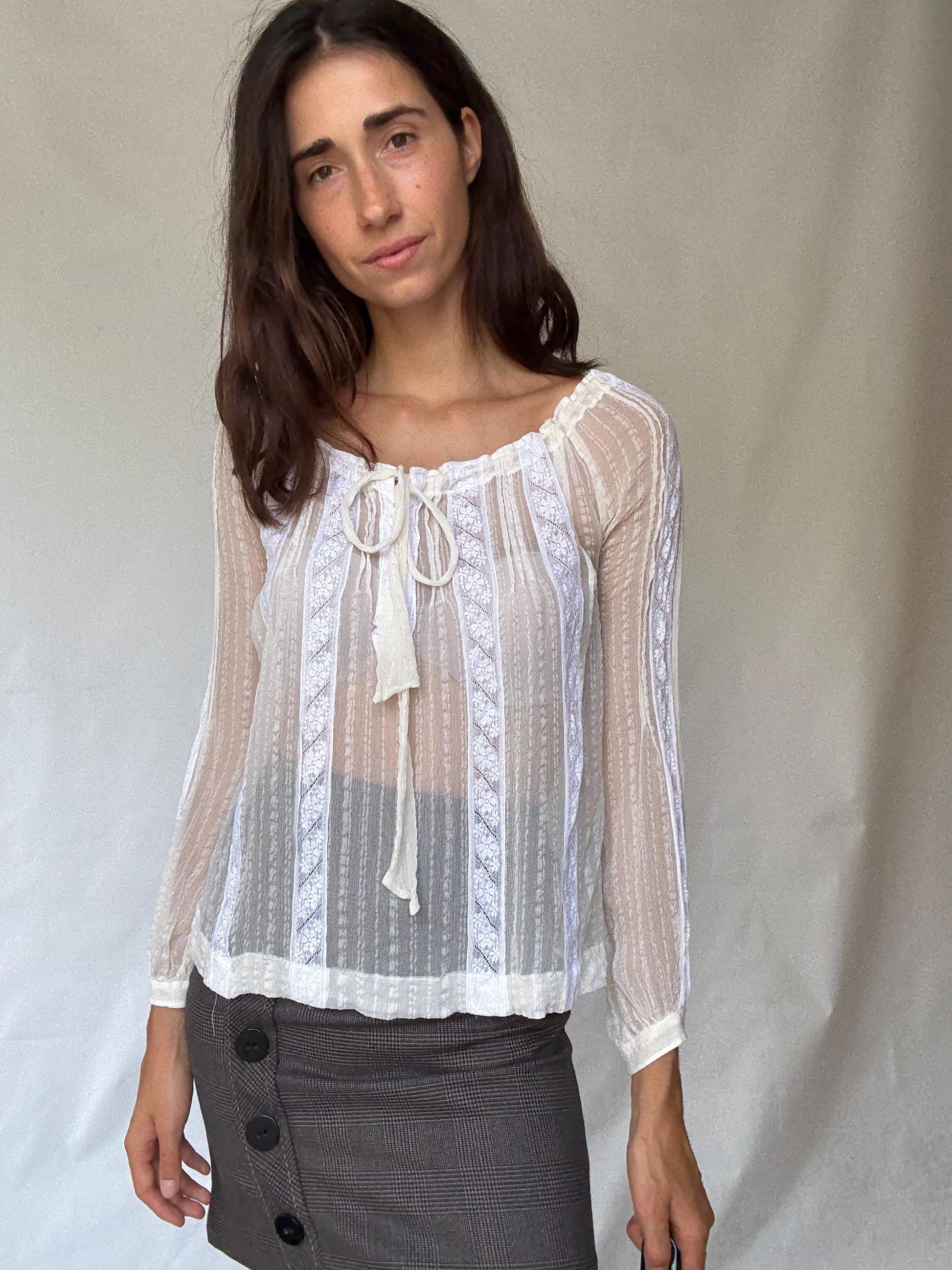 Sheer White Romantic Blouse with Ruffled Neckline and Tie Front Detail in Lightweight Fabric, Perfect for Layering, US Size L