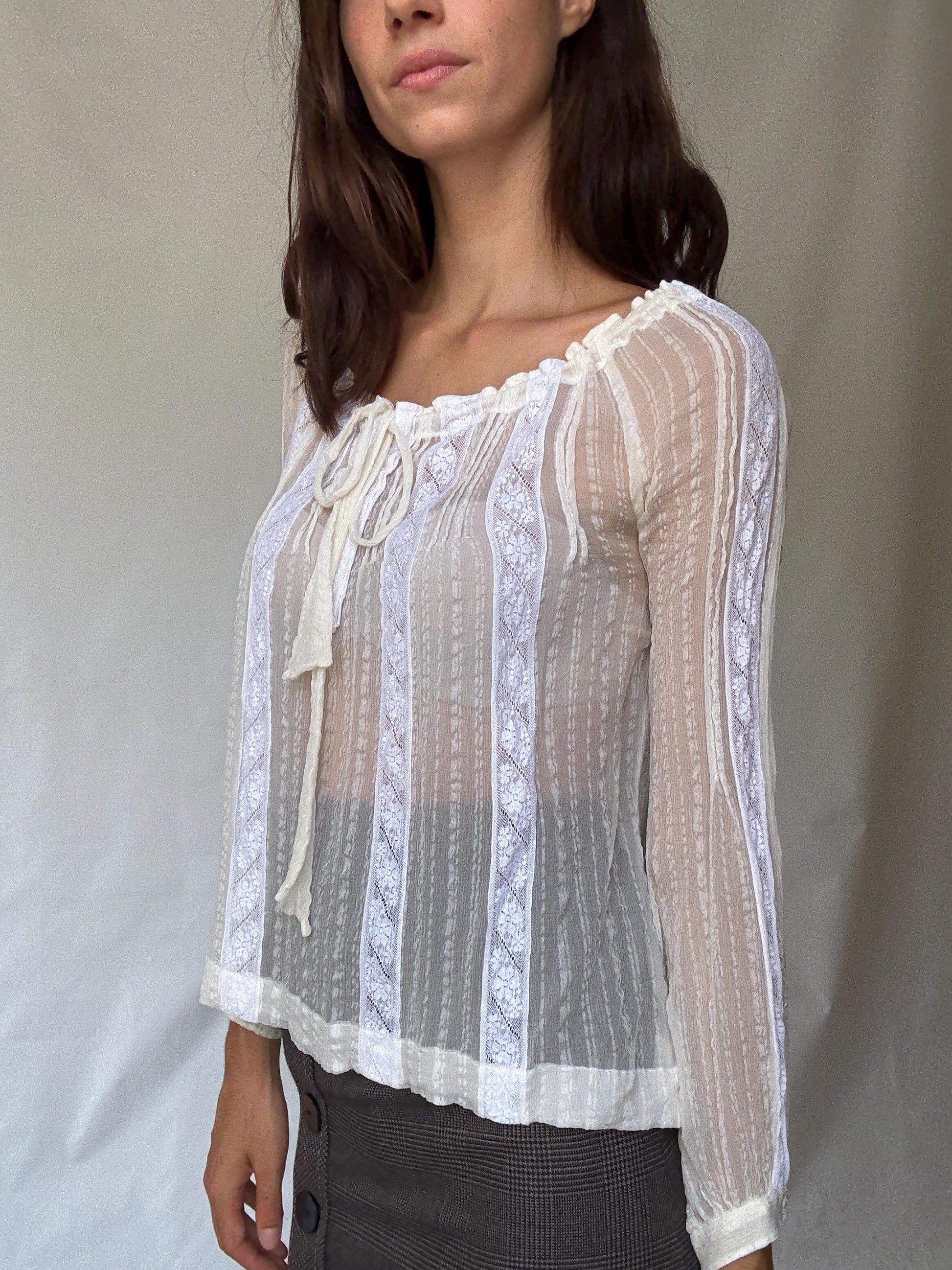 Sheer White Romantic Blouse with Ruffled Neckline and Tie Front Detail in Lightweight Fabric, Perfect for Layering, US Size L
