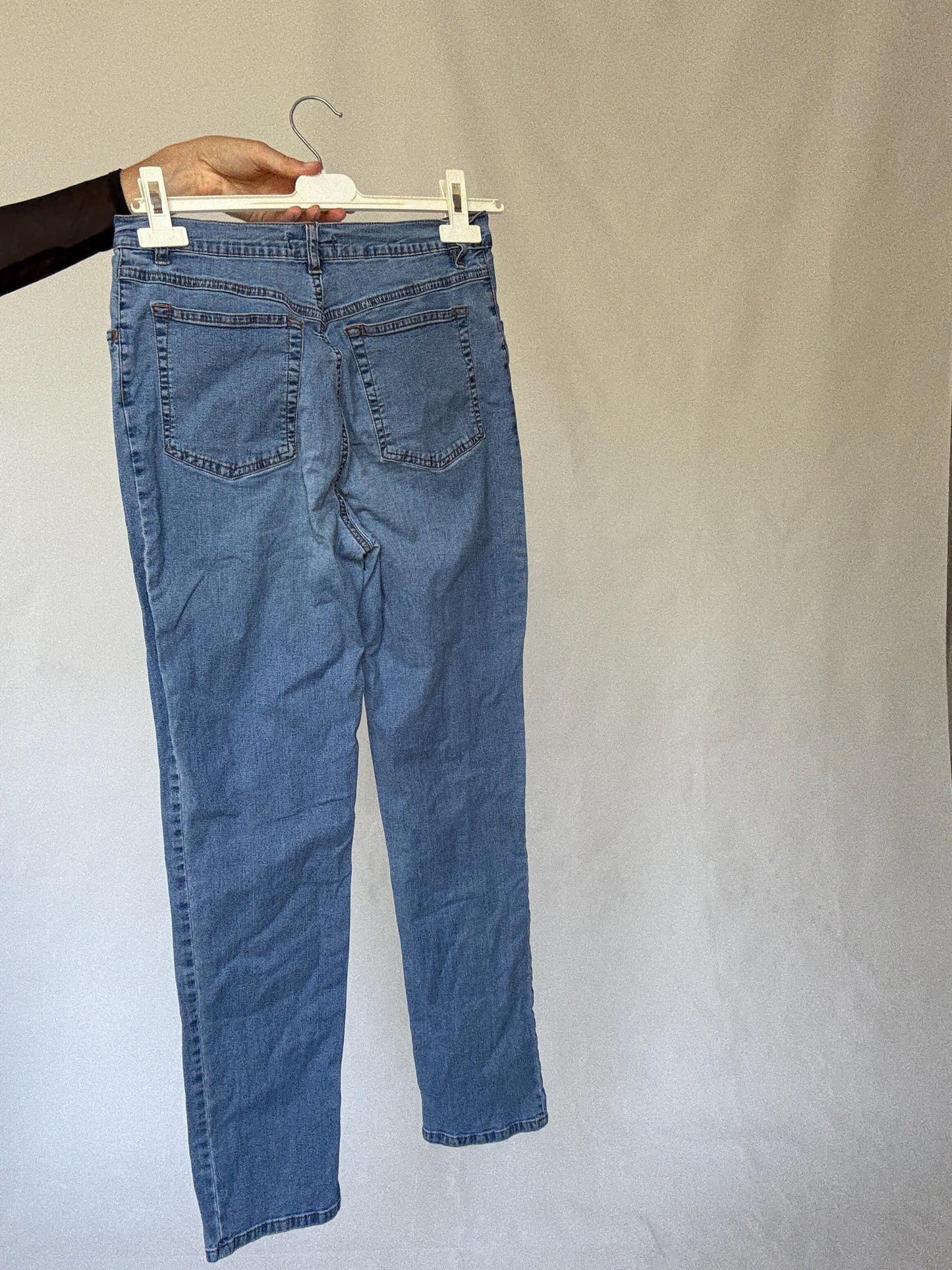 Monte Napoleone Milano high waist skinny jeans, Tall girl pants, stretchy cotton lycra, Italian made, secondhand denim, comfy flattering fit