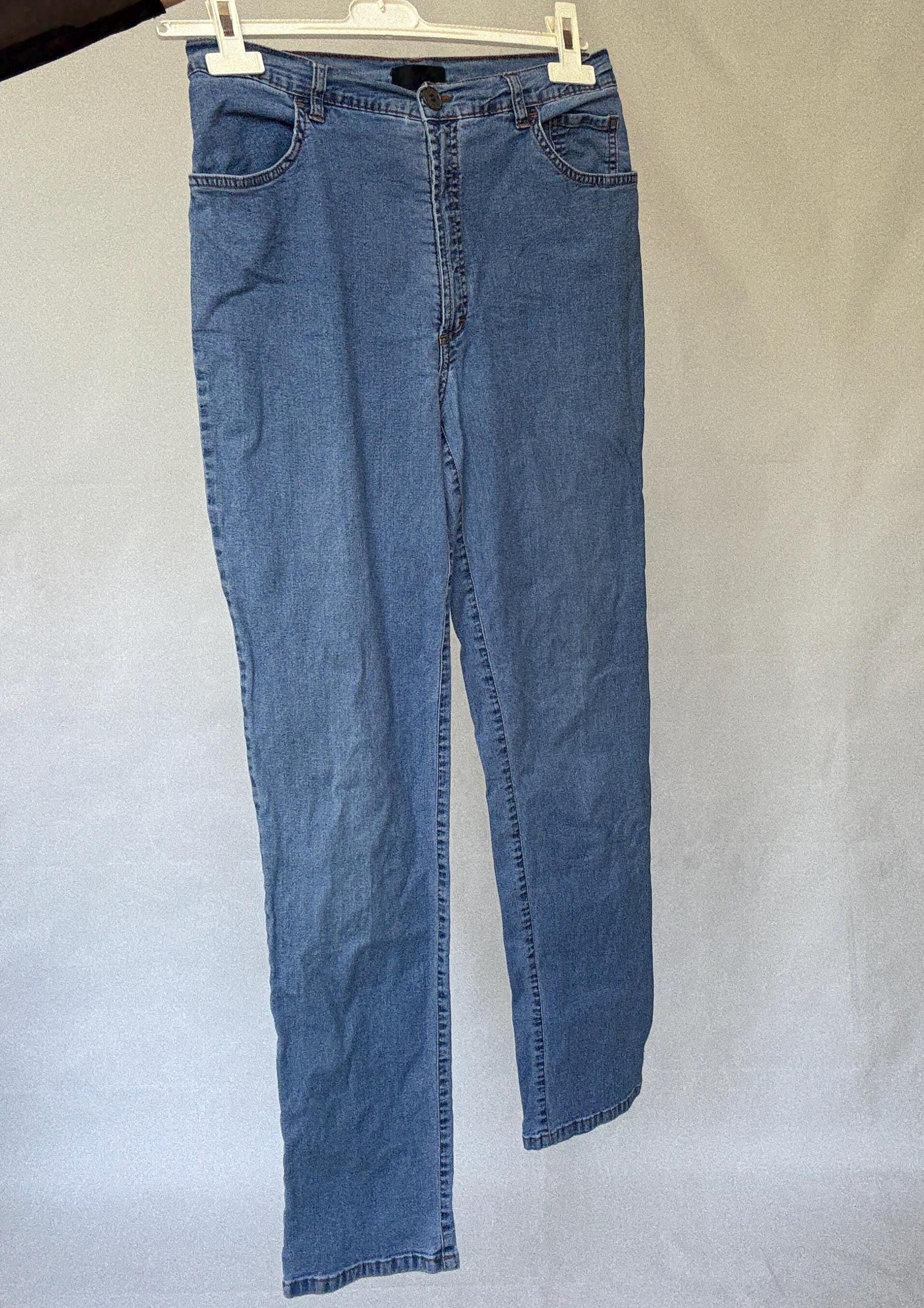 Monte Napoleone Milano high waist skinny jeans, Tall girl pants, stretchy cotton lycra, Italian made, secondhand denim, comfy flattering fit
