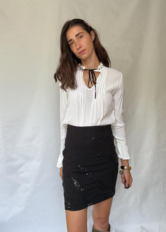 Sophisticated Morgan Skirt with Sequined Accents in Black for a US Size 4 - 6 with Y2K and Minimalist Vibe, Tilda Swinton Style