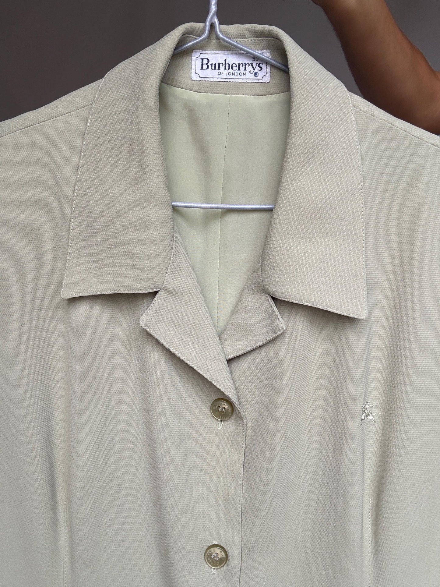 Vintage Burberrys short sleeve long dress – pale cream poly blend, structured collar, size XL US, side zipper, minimalist 90s office look