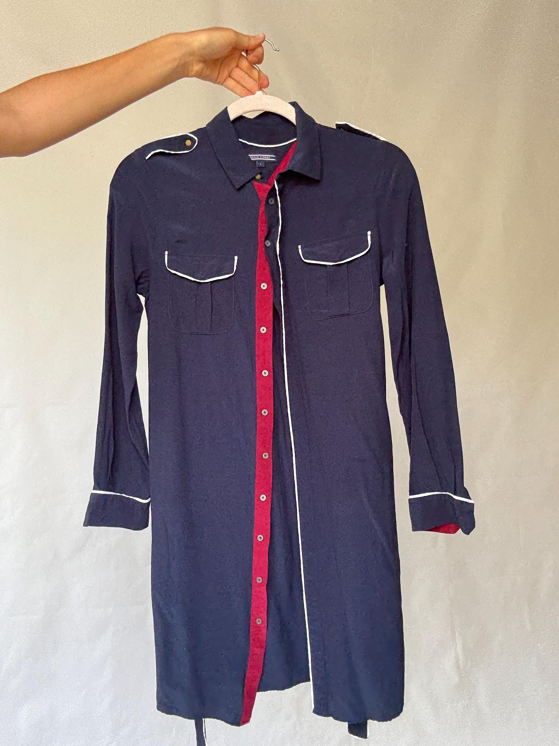 Tommy Hilfiger navy dress, viscose feel, wrap style, contrast white piping, preppy Carolyn bessette, kennedy vibe, US S, office smart casual