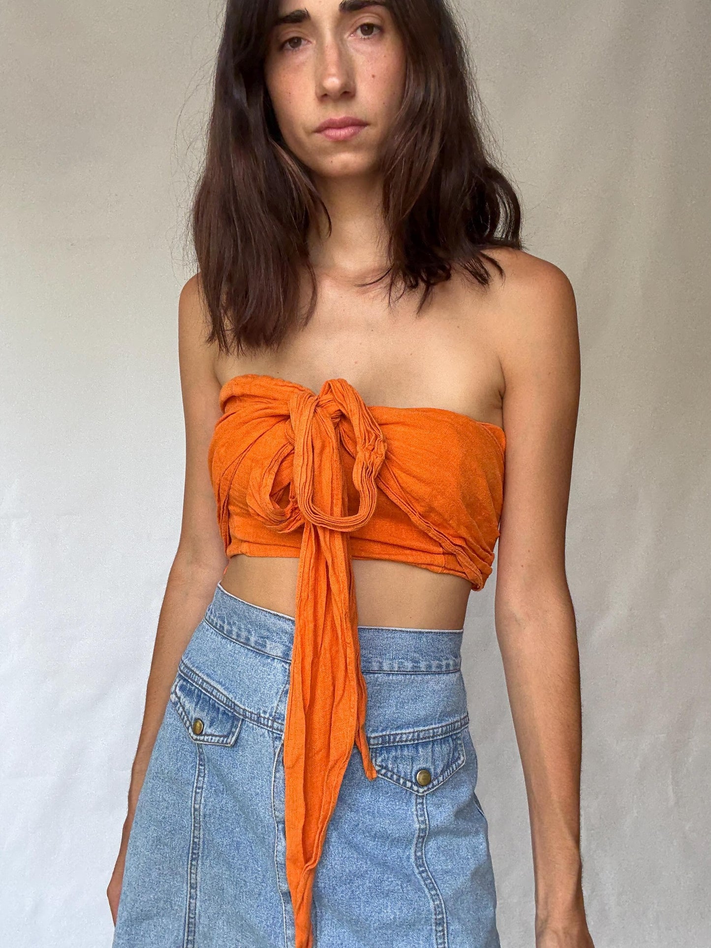 Vintage orange crop top, linen, elasticized bust, back zipper, adjustable straps, coastal grandmother, US M, casual picnic