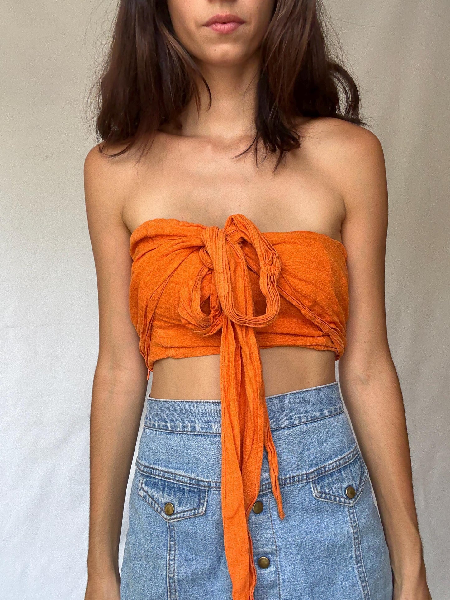 Vintage orange crop top, linen, elasticized bust, back zipper, adjustable straps, coastal grandmother, US M, casual picnic