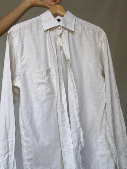 White Button-Up Shirt For Versatile Wear — additional view 8