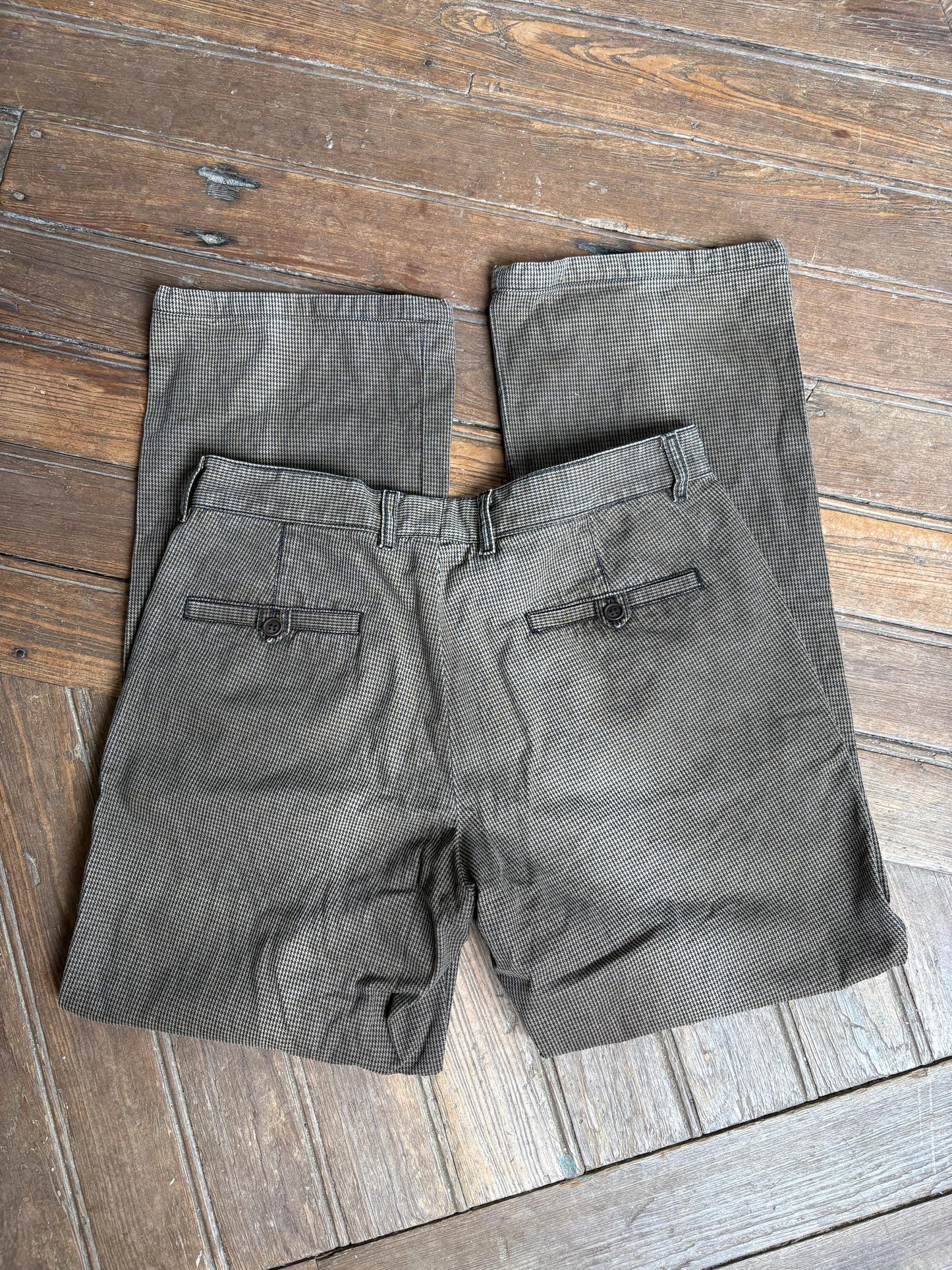 Drykorn brown houndstooth trousers, cotton blend, straight fit, button and zip fly, side pockets and belt loops, casual retro 90s, US XL