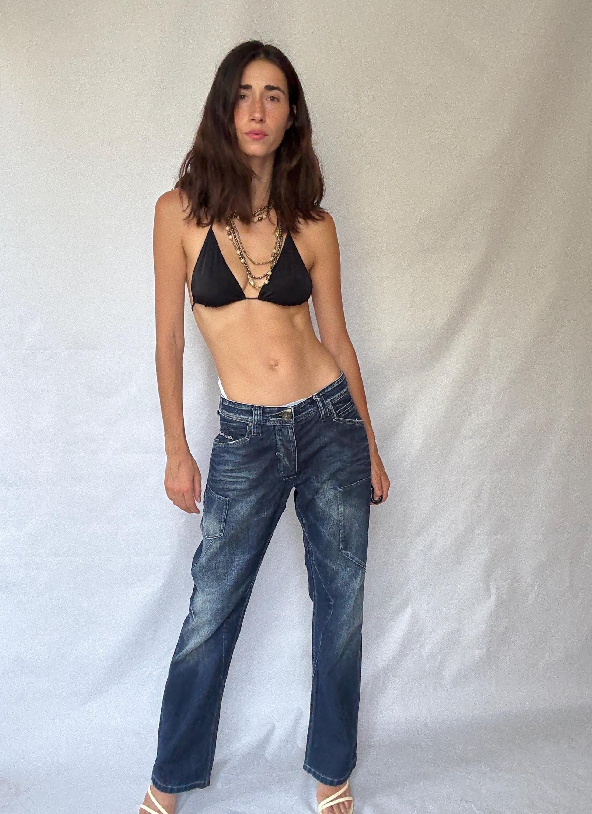 Jack & Jones dark blue jeans, cotton feel, straight fit, embroidered pocket text, vintage 90s style, US L, streetwear casual