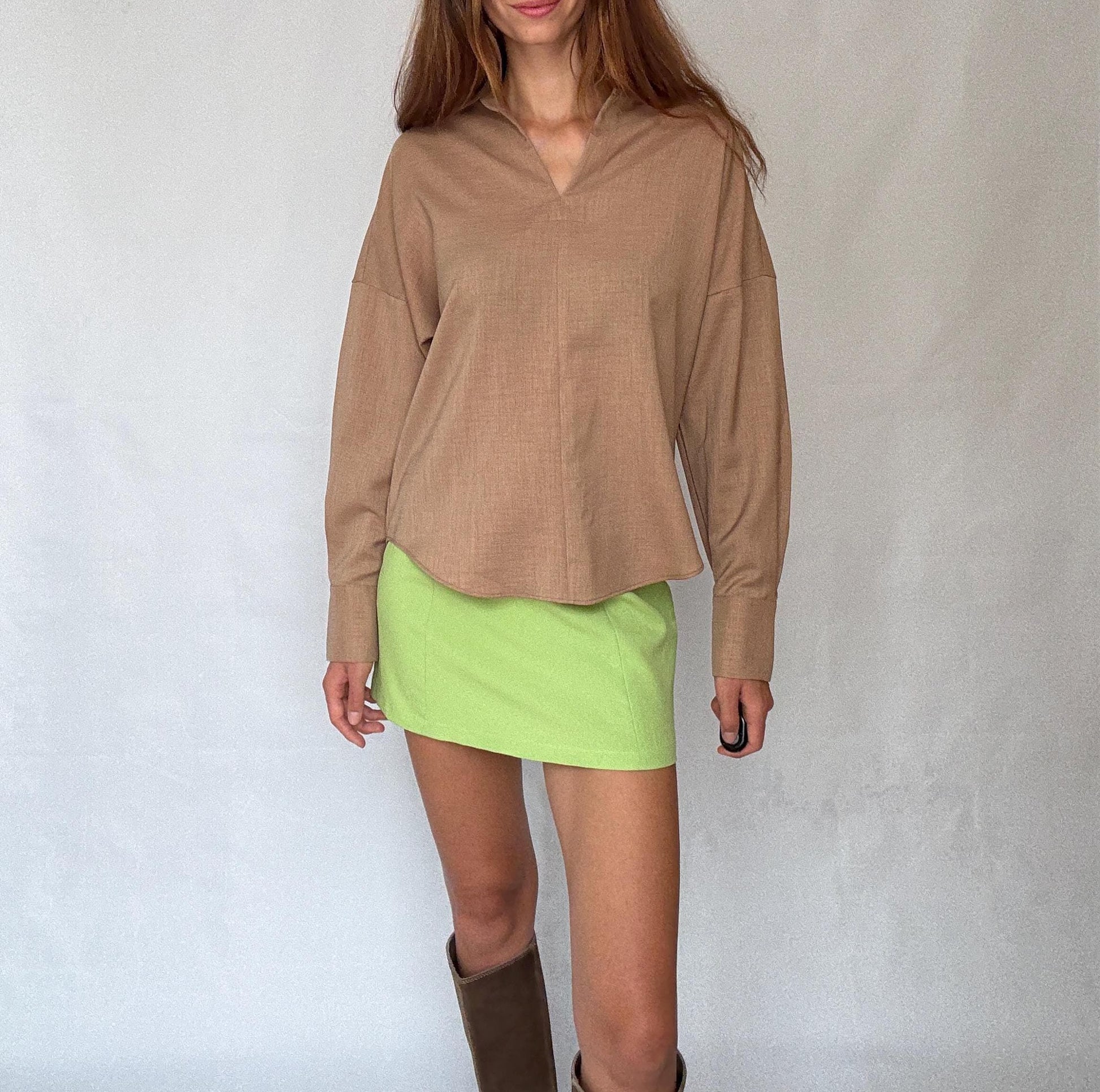 Adolfo Domínguez loose fit shirt in earthy tan light brown, oversized chic minimalist style, secondhand size M