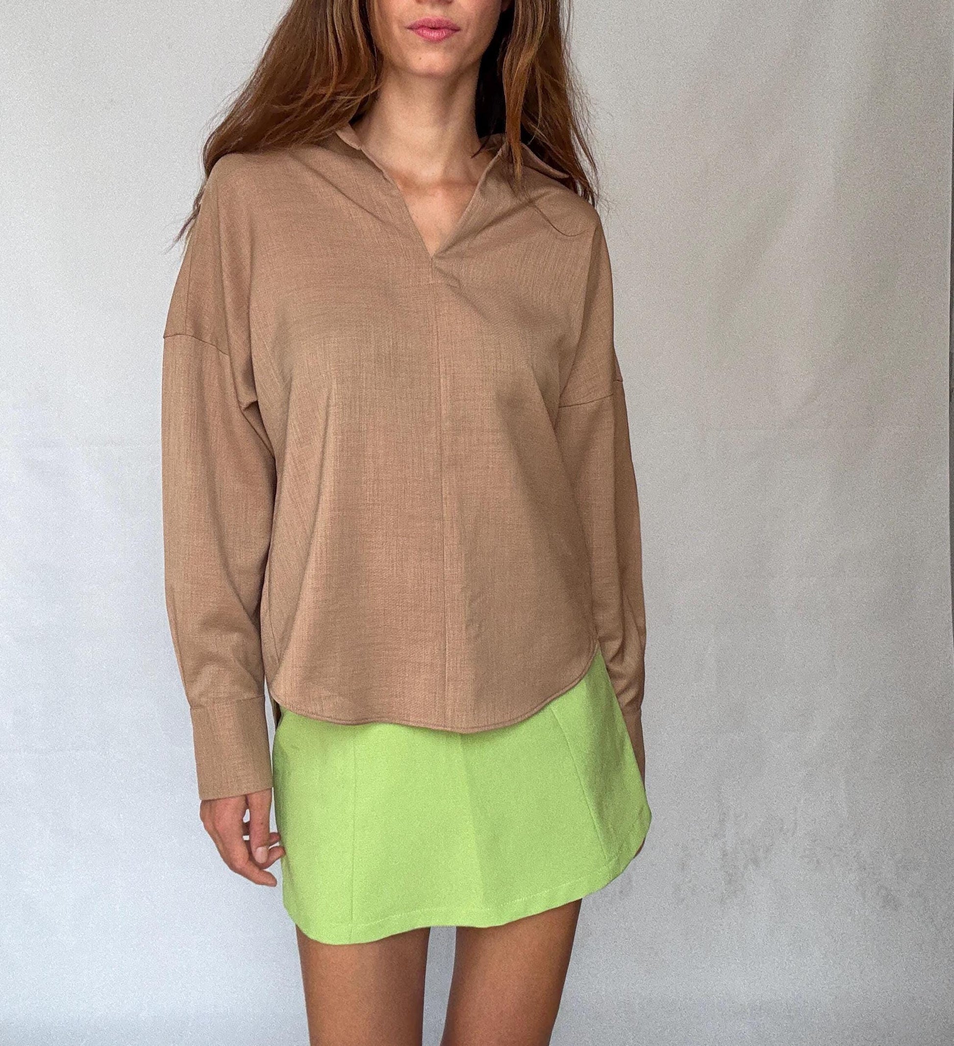 Adolfo Domínguez loose fit shirt in earthy tan light brown, oversized chic minimalist style, secondhand size M
