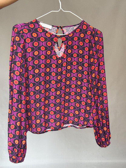 Vintage 70s Psychedelic Print Blouse — additional view 8