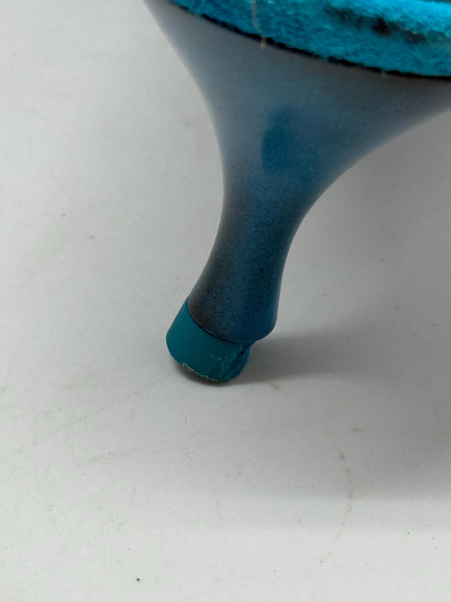 Vintage turquoise suede bow kitten heels EU39 US8.5, strappy Y2K sandals with 5 cm heel, bright summer party shoes, open toe retro