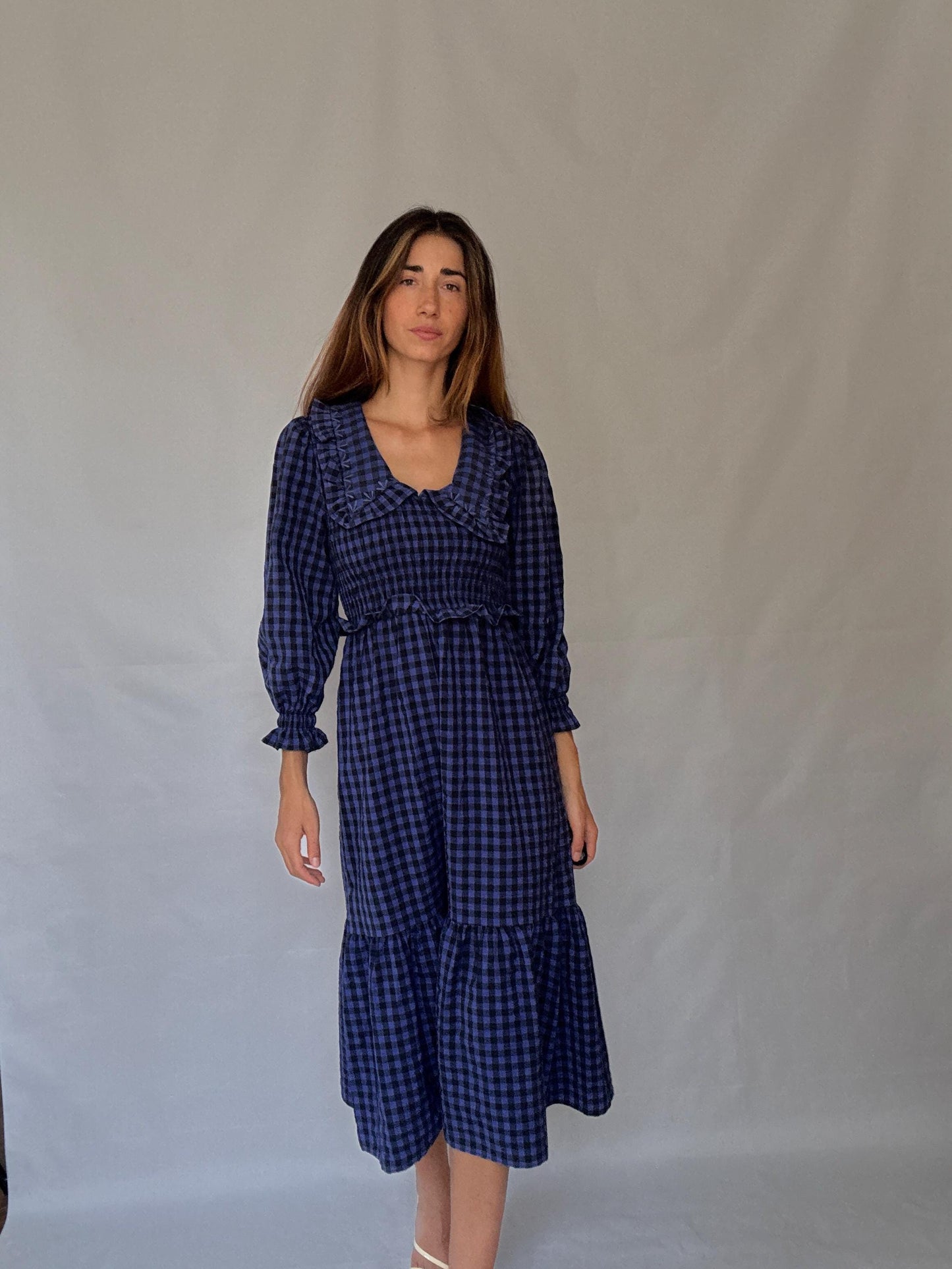 Vintage gingham cotton blend maxi dress with shirred waist and statement collar, XS