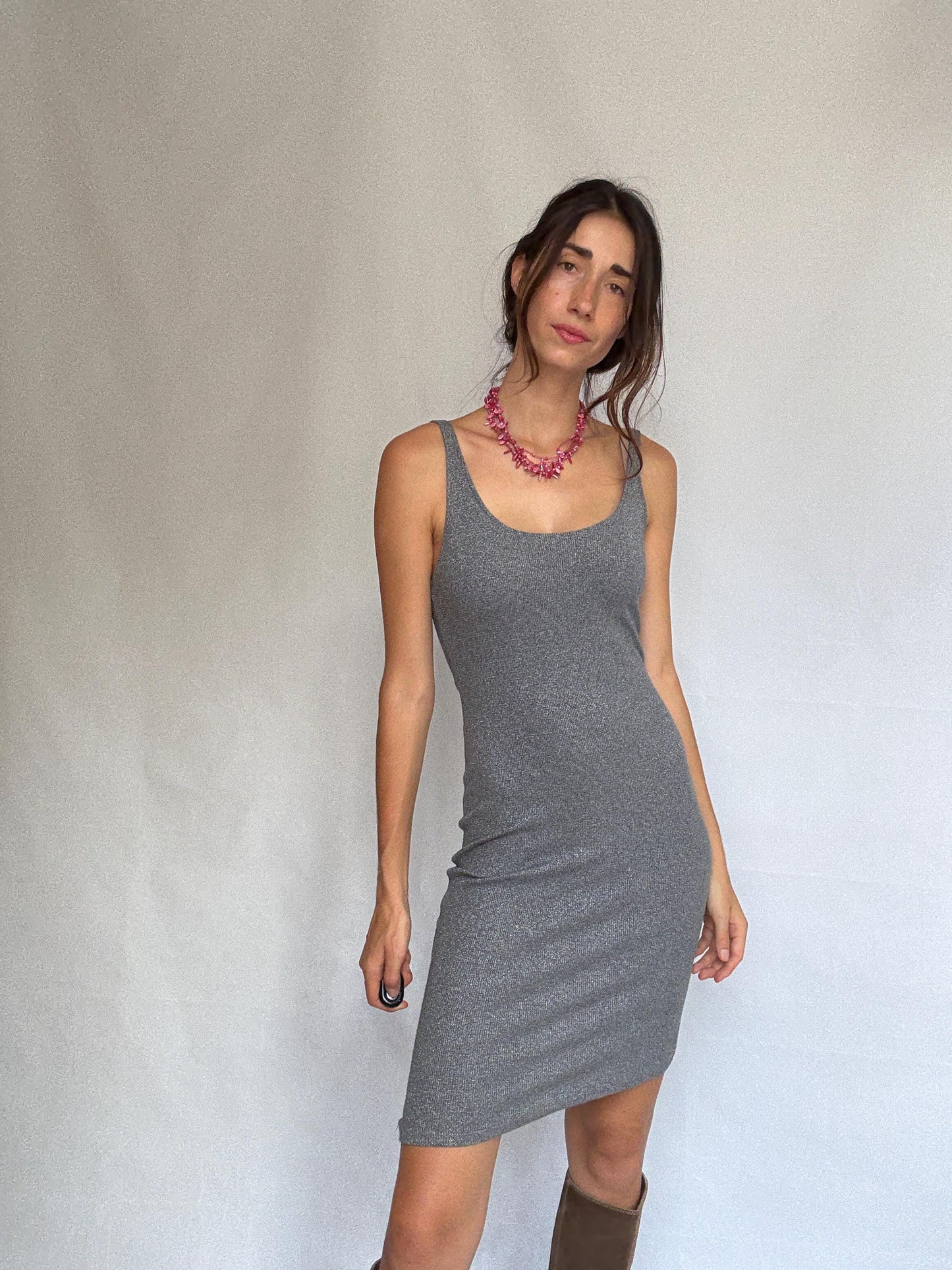 Dark gray sleeveless dress, metallic feel, form, fitting silhouette, round neckline, sparkly knit texture, y2k vibe, US XS, party evening