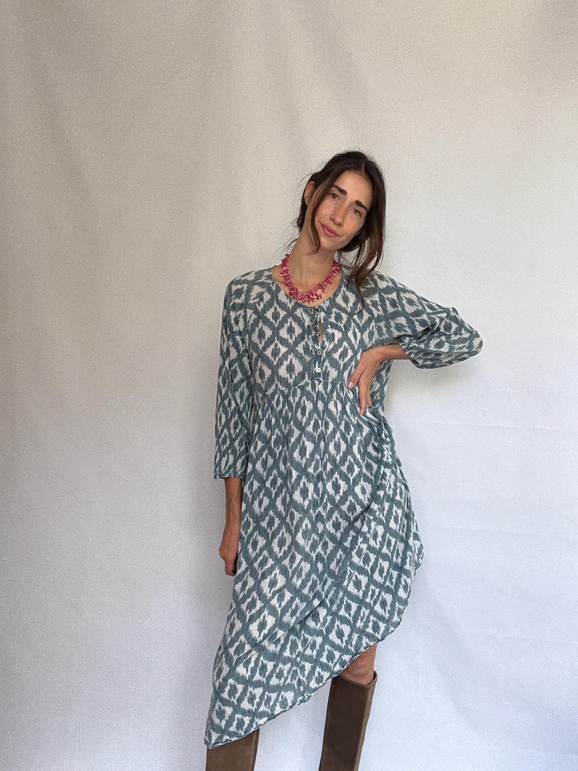 Oysho blue and white ikat dress, 100% cotton, relaxed fit, gathered waist, bold print, bohemian, US M, casual summer wear